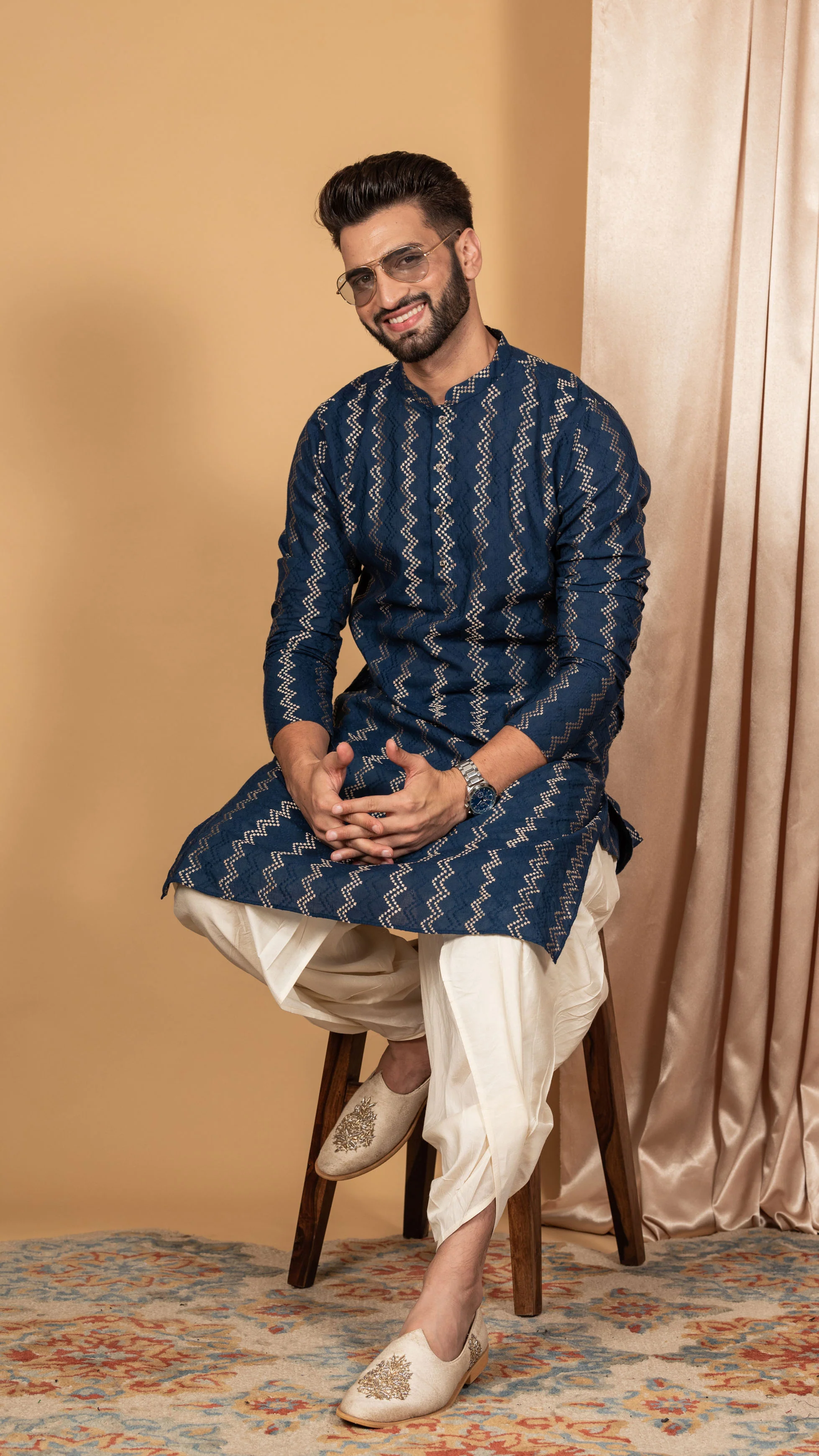 Men Navy Blue Chevron Textured Kurta Dhoti Set - Image 7