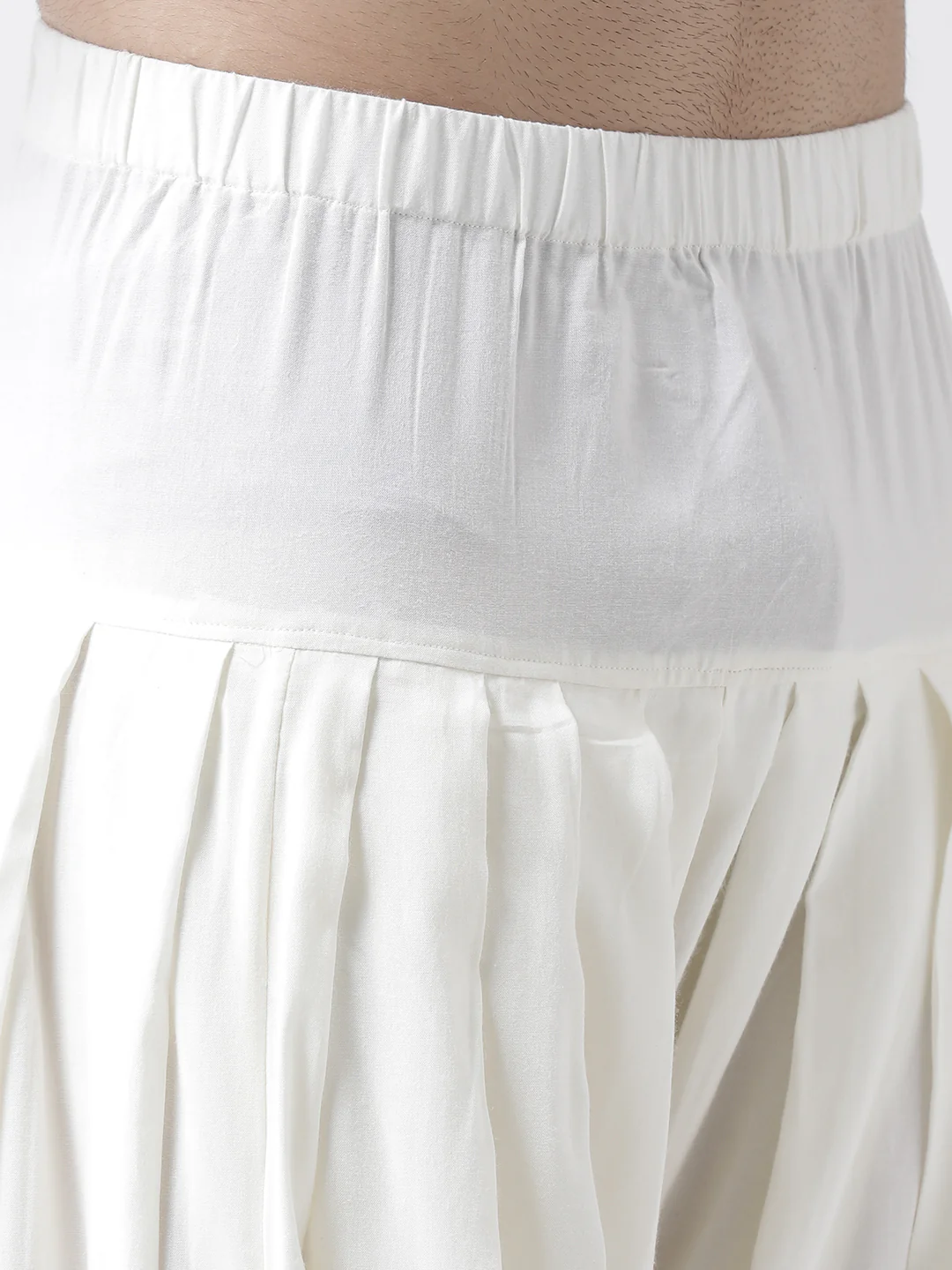 Cream Silk Blend Geometric Kurta Patiyala - Image 6