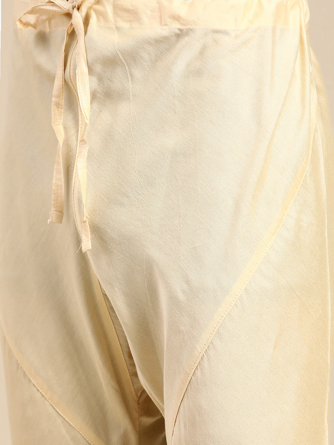 Kisah Men Yellow Kurta Set - Image 4