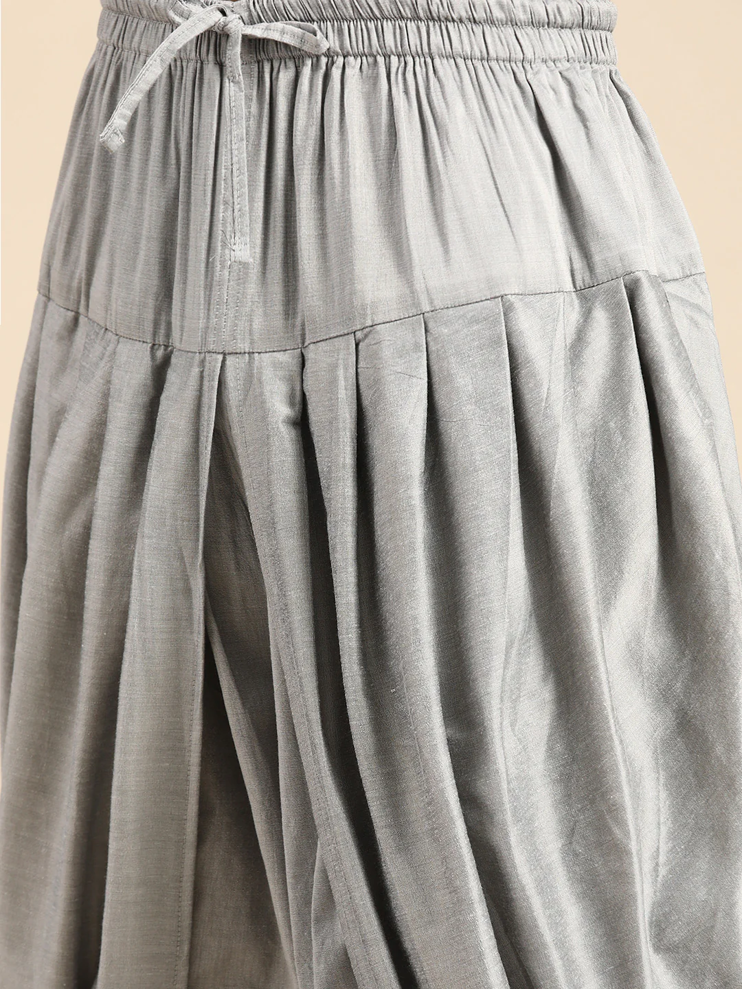 Men Grey Kurta Set - Image 6