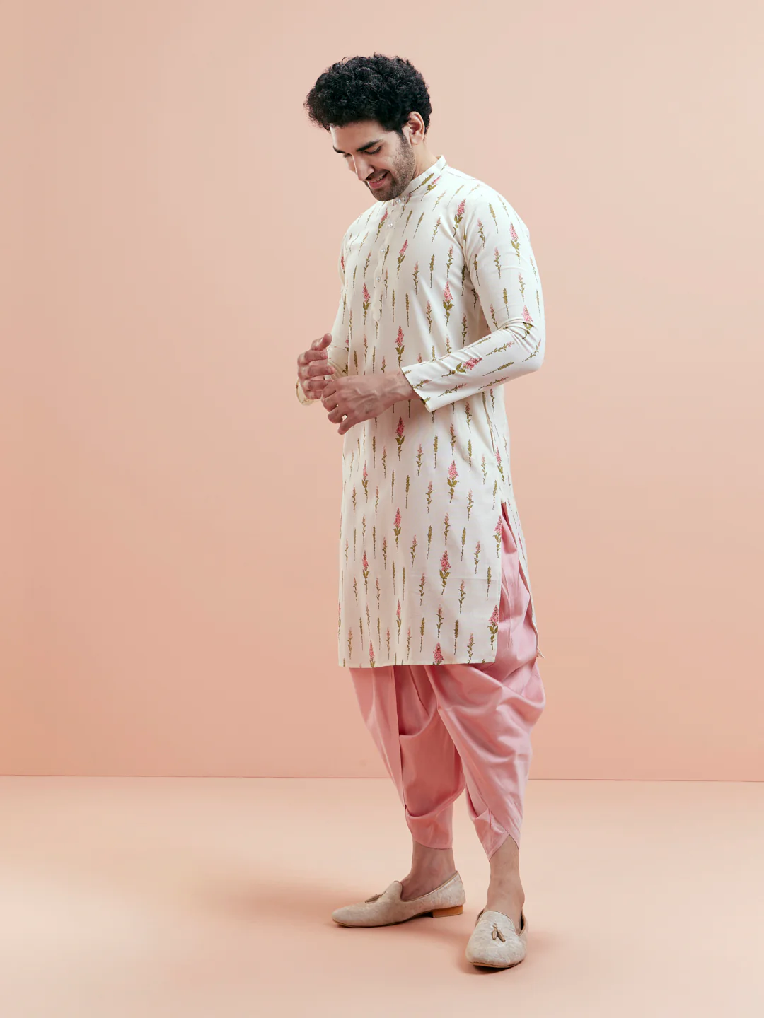 Cream Cotton Floral Printed Kurta - Image 4