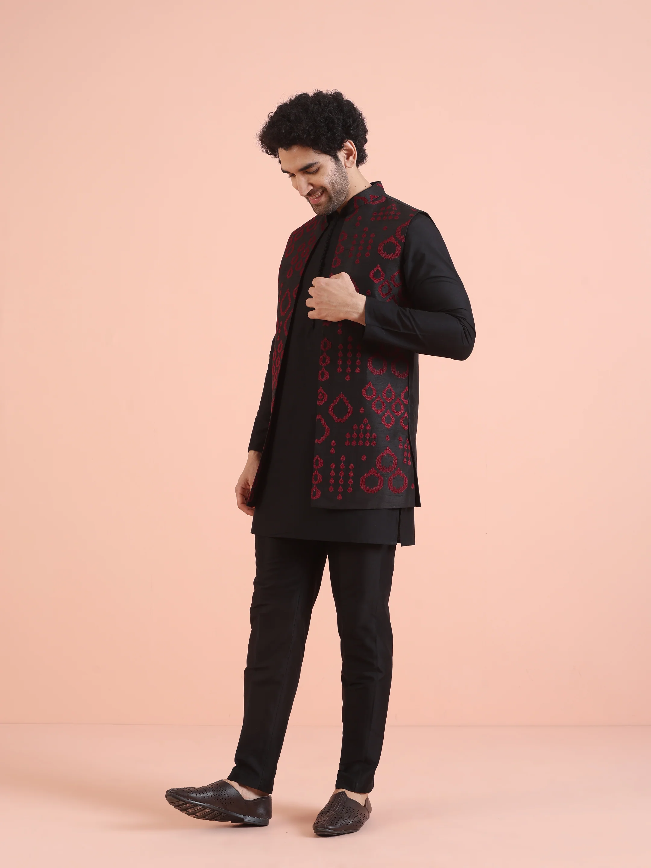 Black Maroon Embroidered Nehru Jacket Set - Image 3