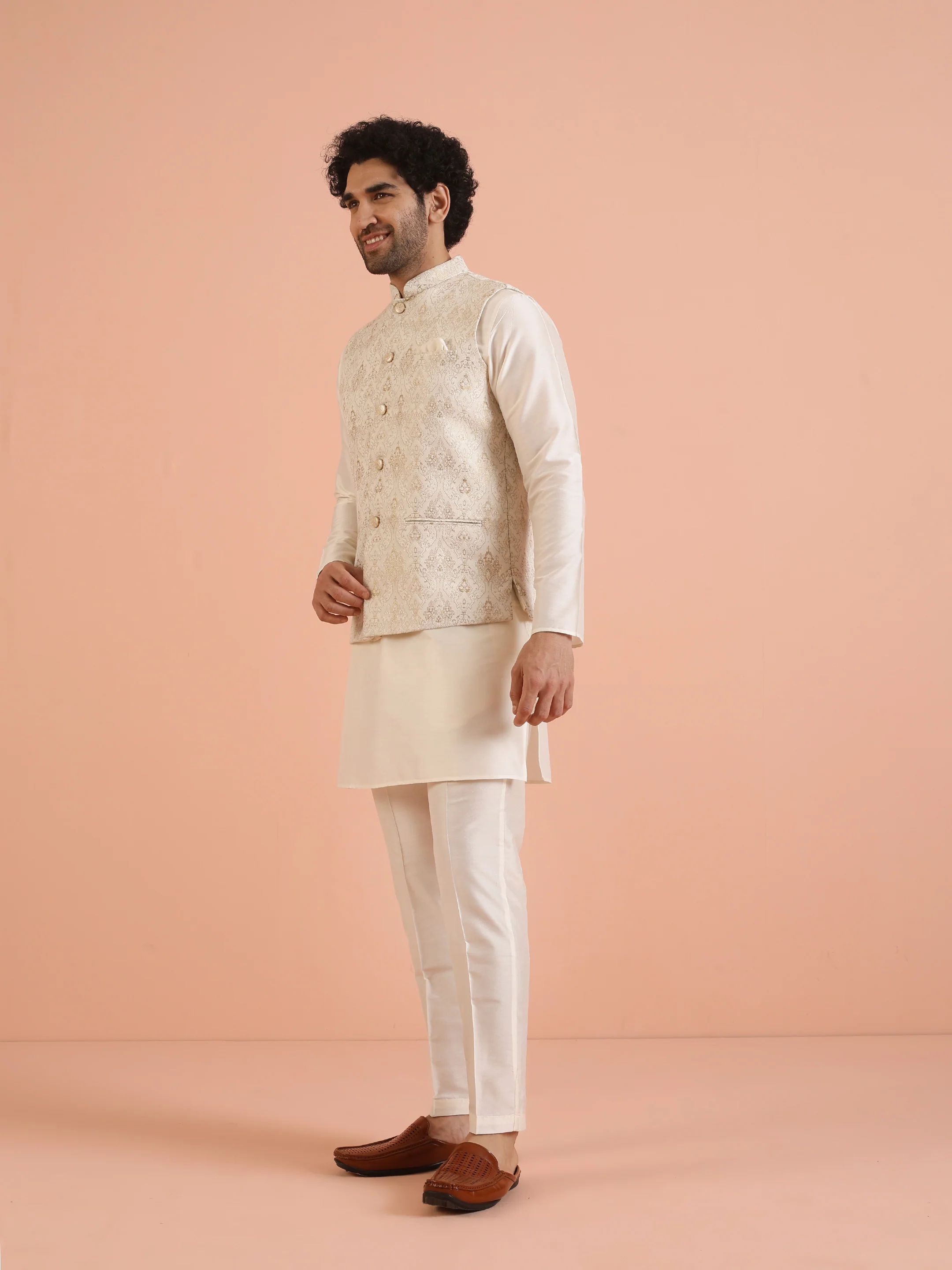 Cream Ethnic Motif Jacket Kurta Trouser Set - Image 3