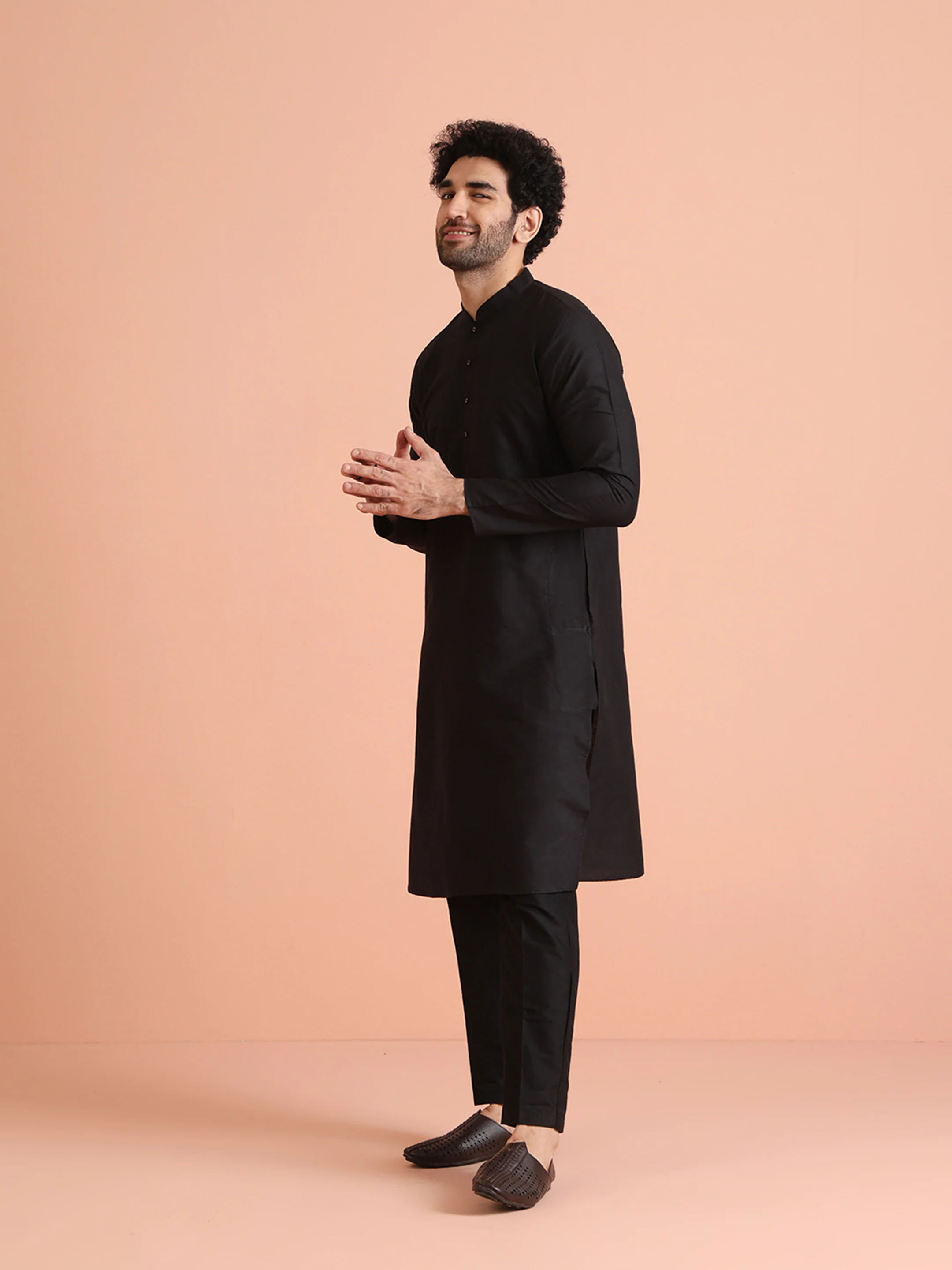 Black Cotton Plain Kurta - Image 4