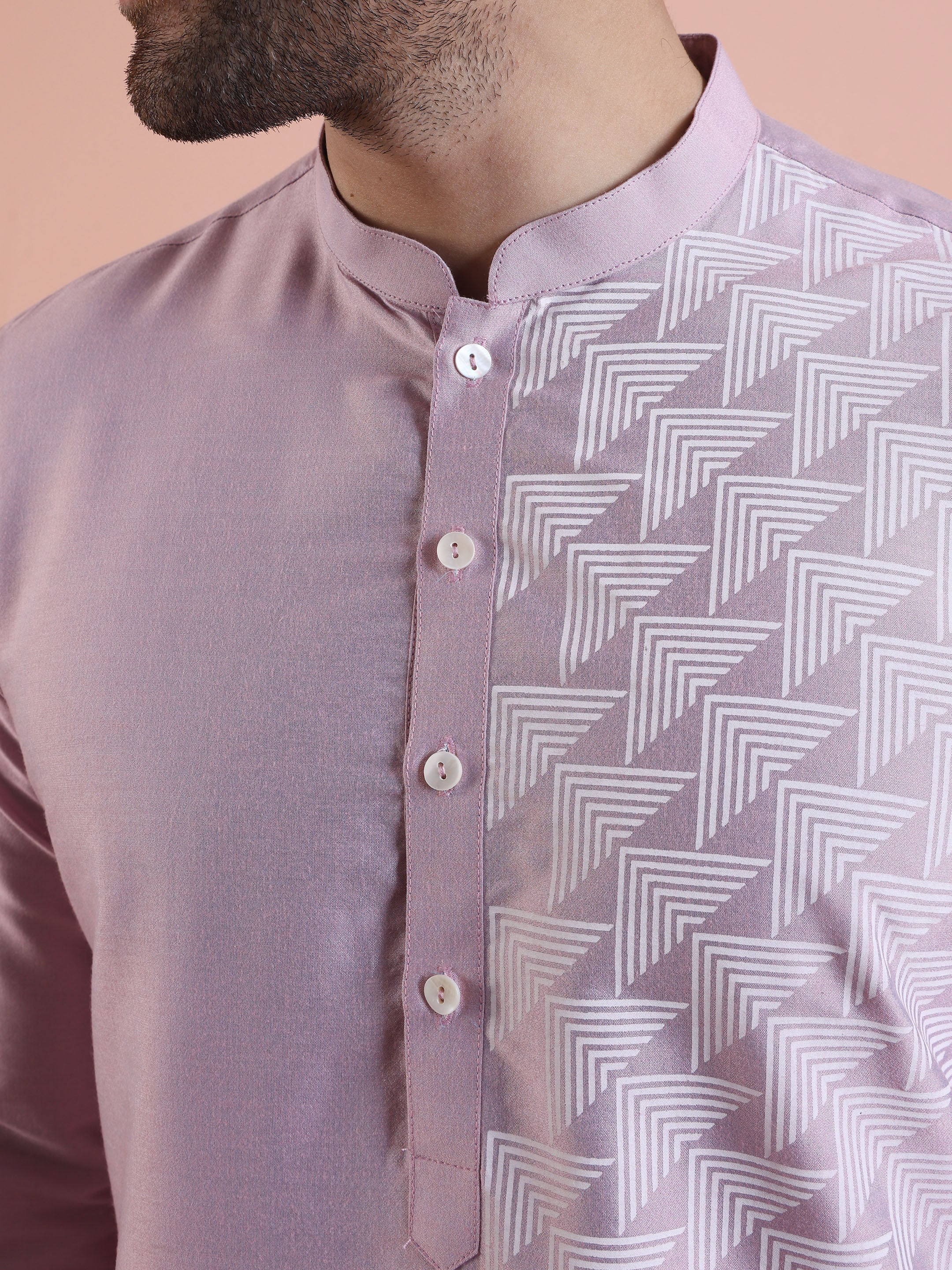 Men Onion pink Printed Kurta Trouser Set with Geometric - Image 5