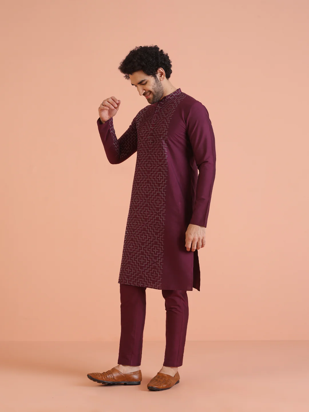 Wine Geometric Foil Printed Kurta - Image 2