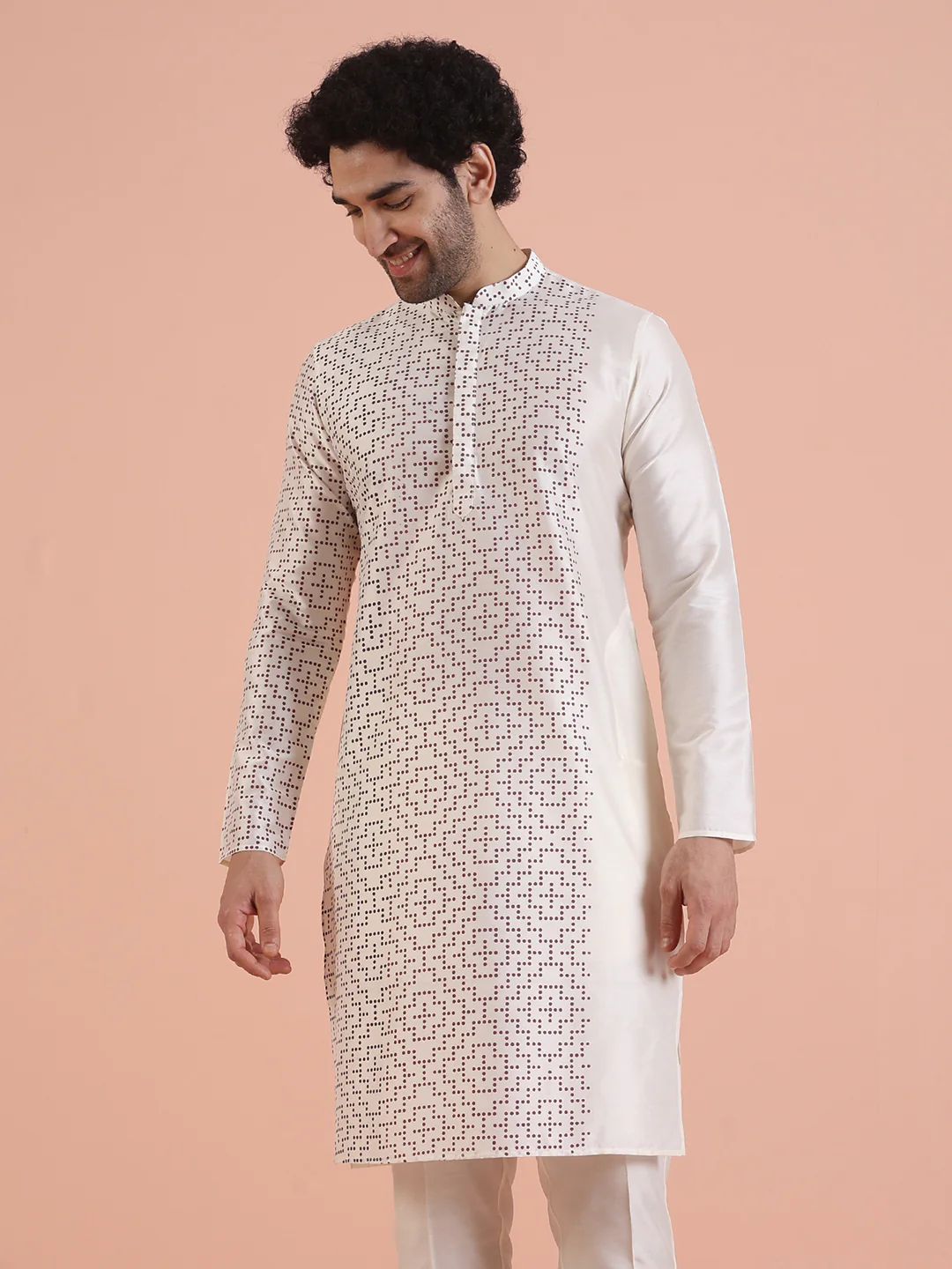 Men Off White Printed Kurta with Geometric
