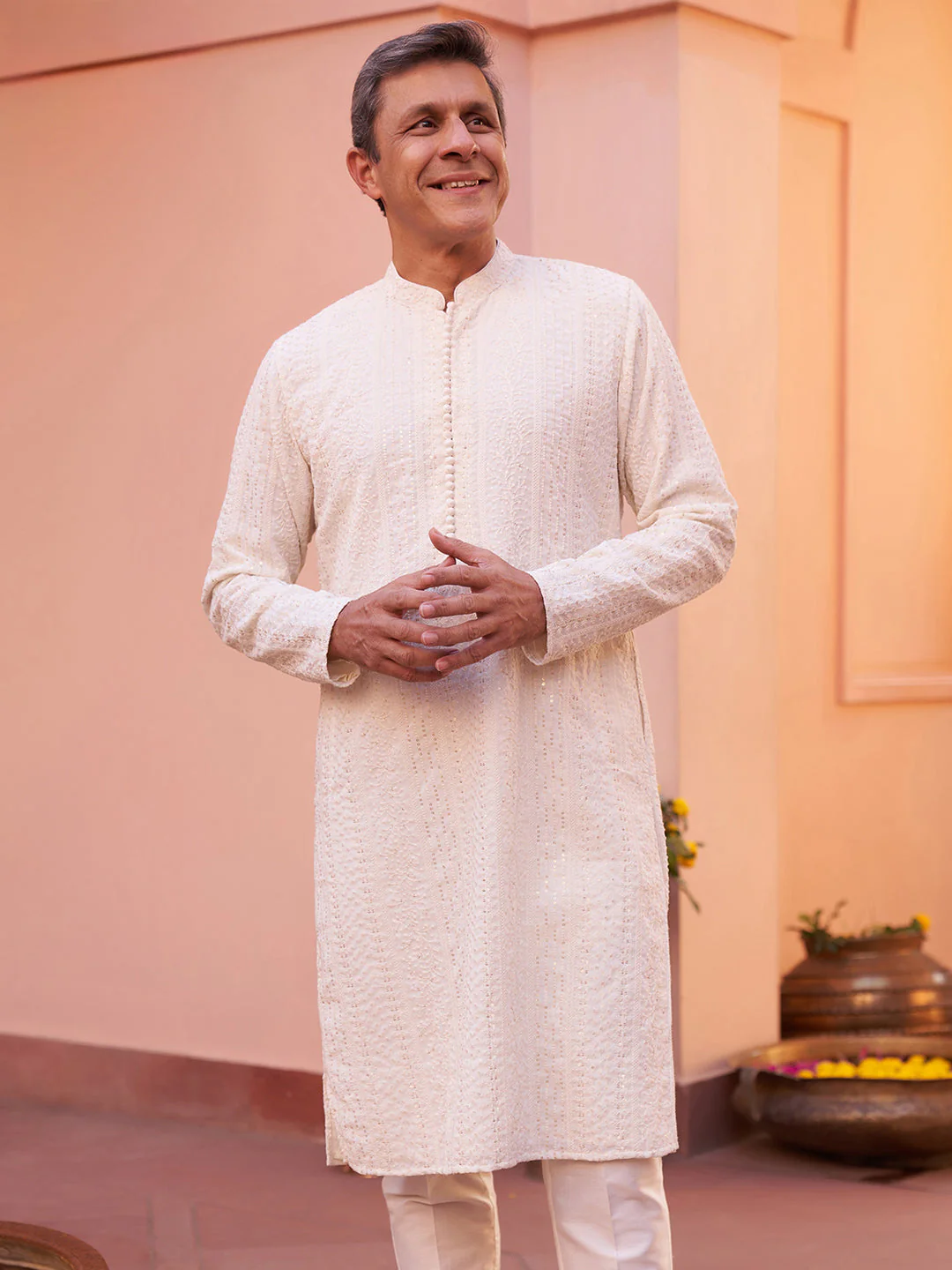 Men Off White Embroidered Kurta with Ethnic Motifs - Image 8