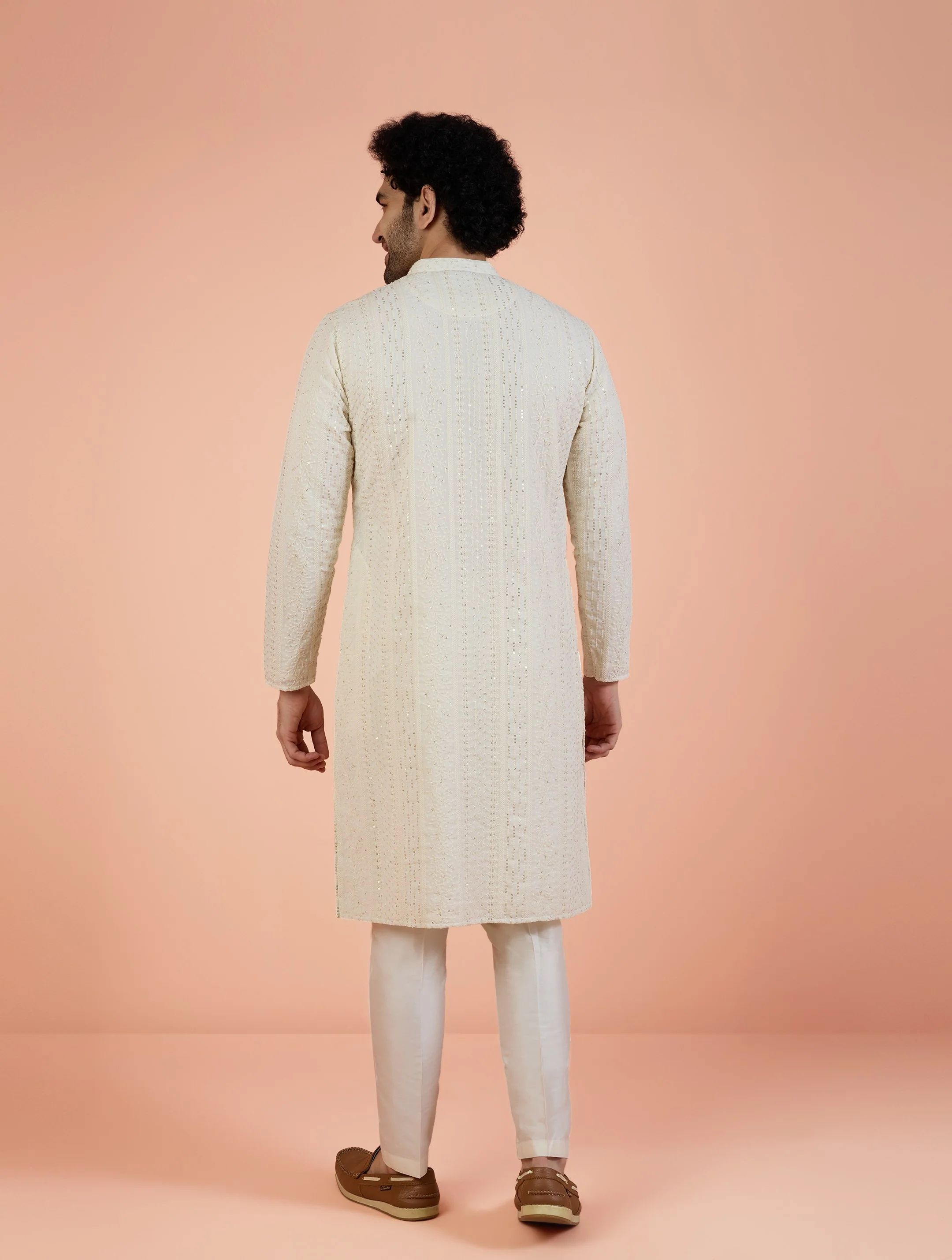 Men Off White Embroidered Kurta Trouser Set with Ethnic Motifs - Image 4