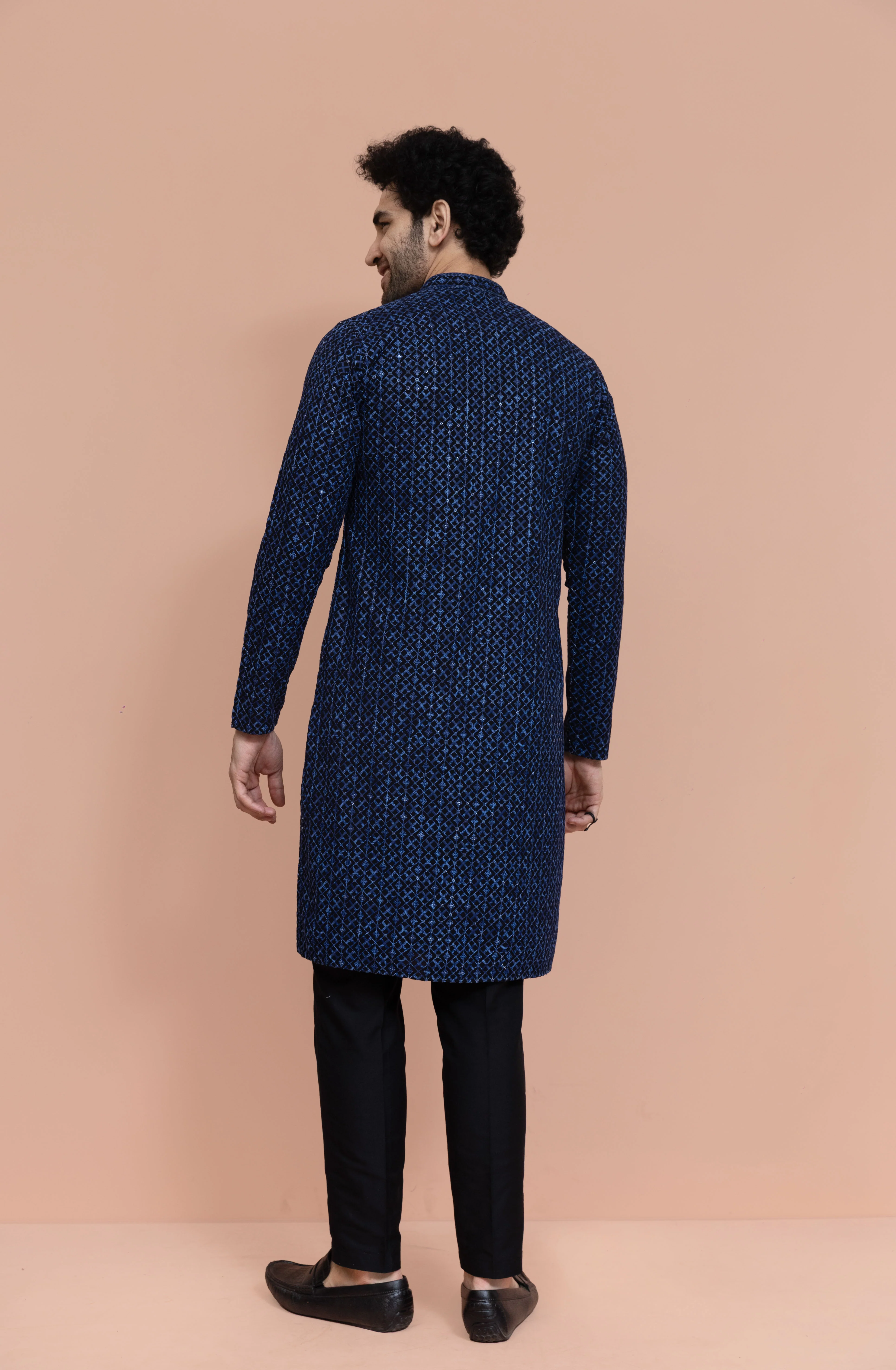 Men Blue Geometric Heavy Thread Work Kurta Trouser Set - Image 5