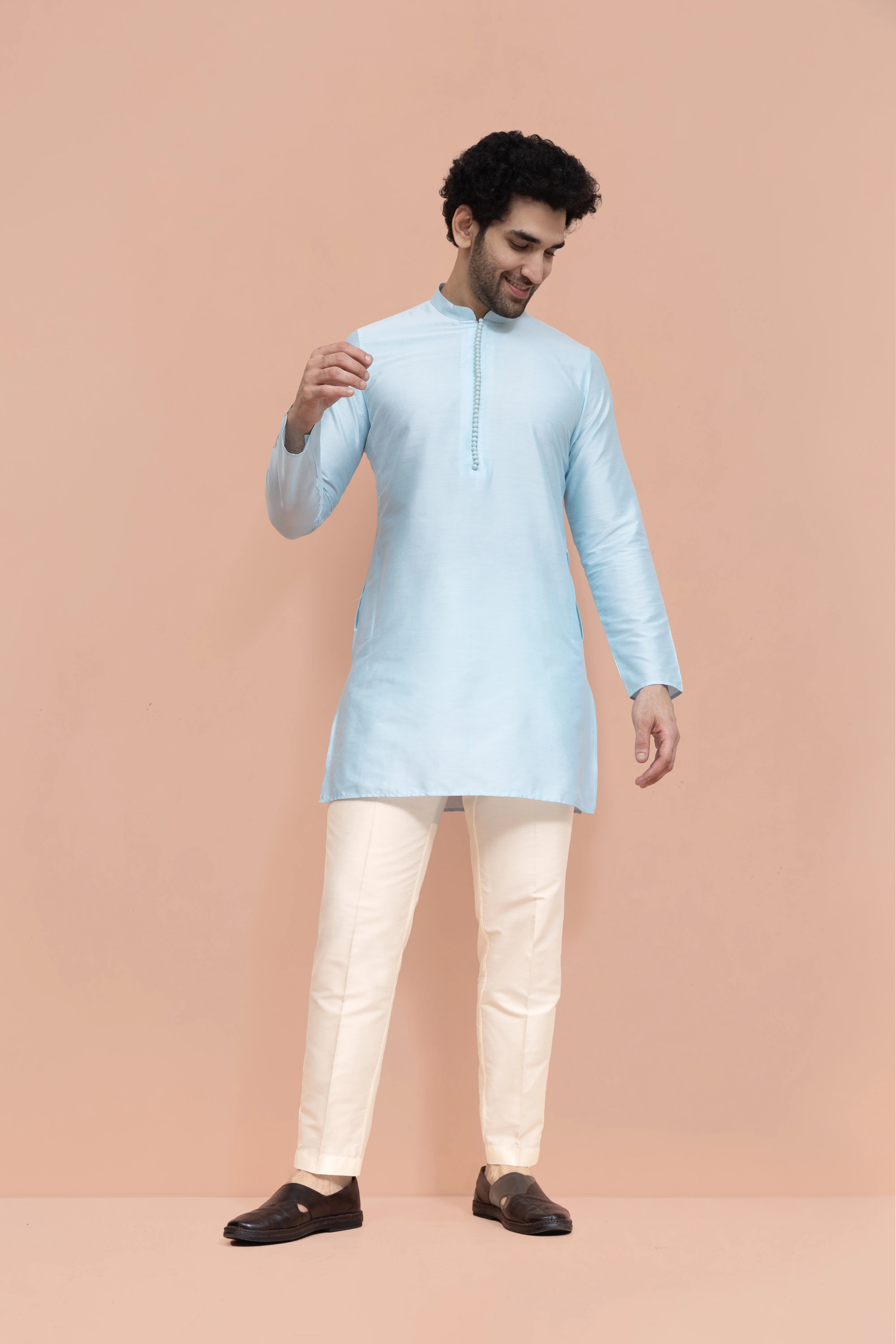 Men Blue Solid Kurta - Image 5