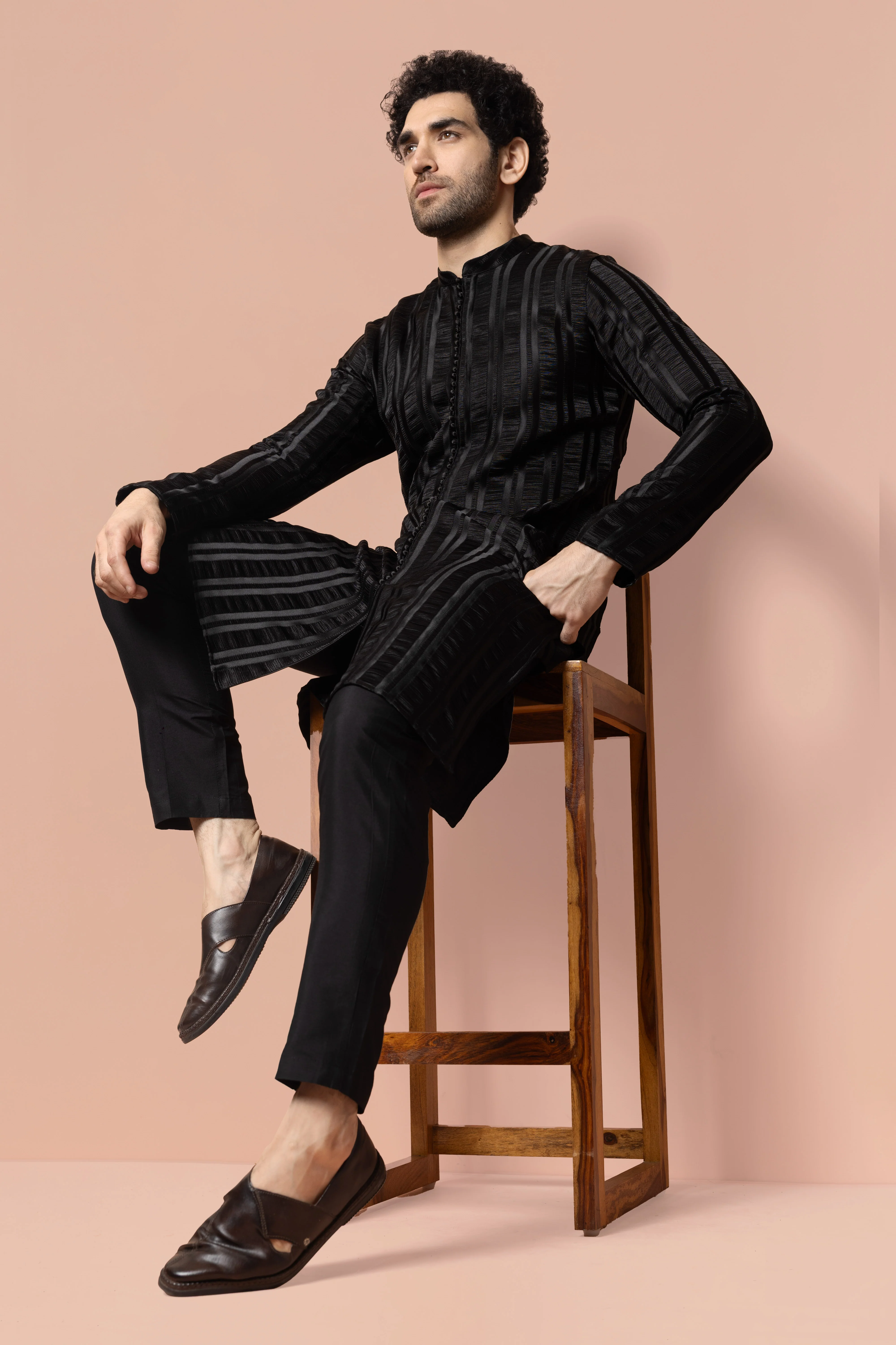Men Black Self Design Woven Design Kurta Trouser Set - Image 7
