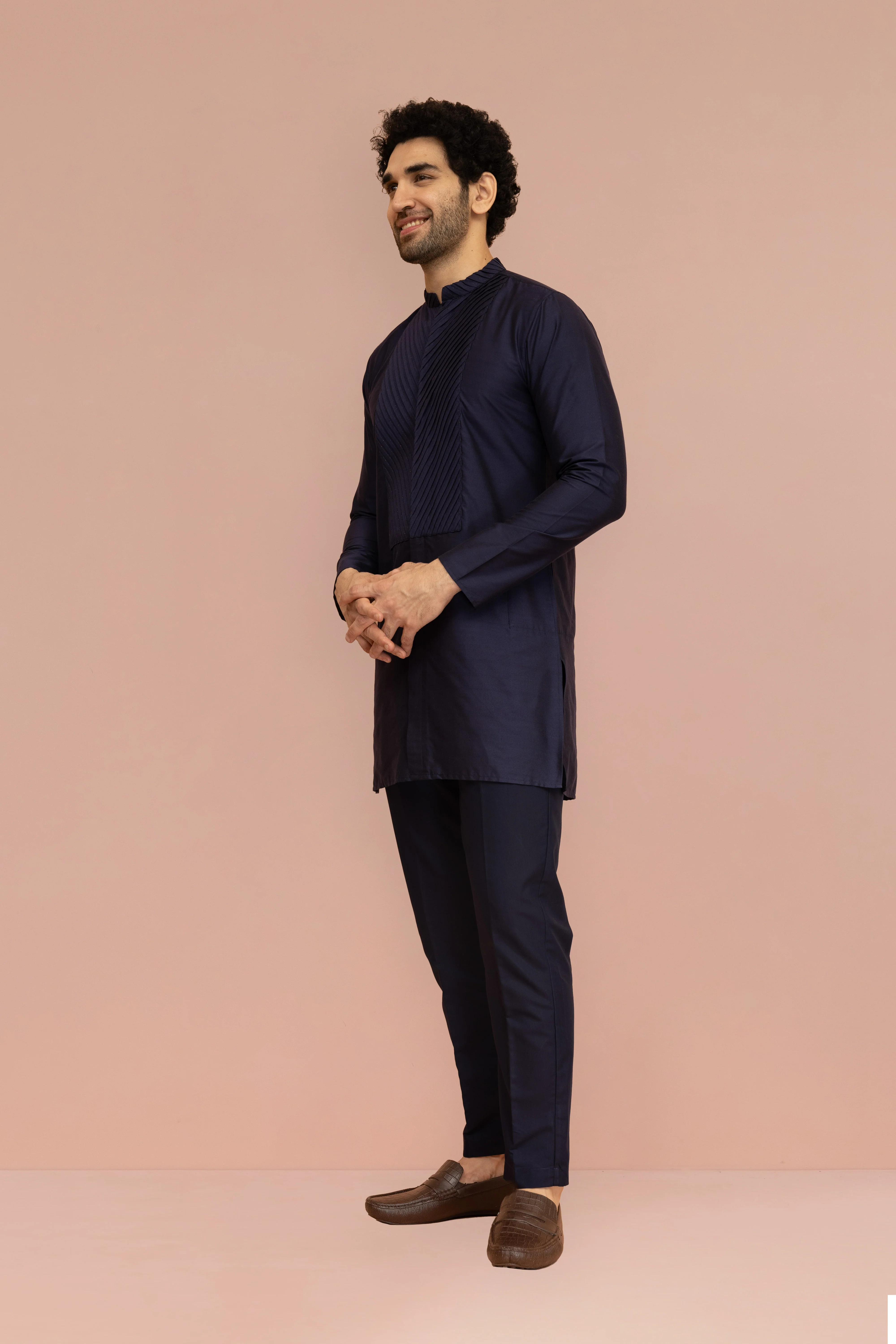 Men Navy Blue Yoke Design Pleating Front Open Kurta - Image 2