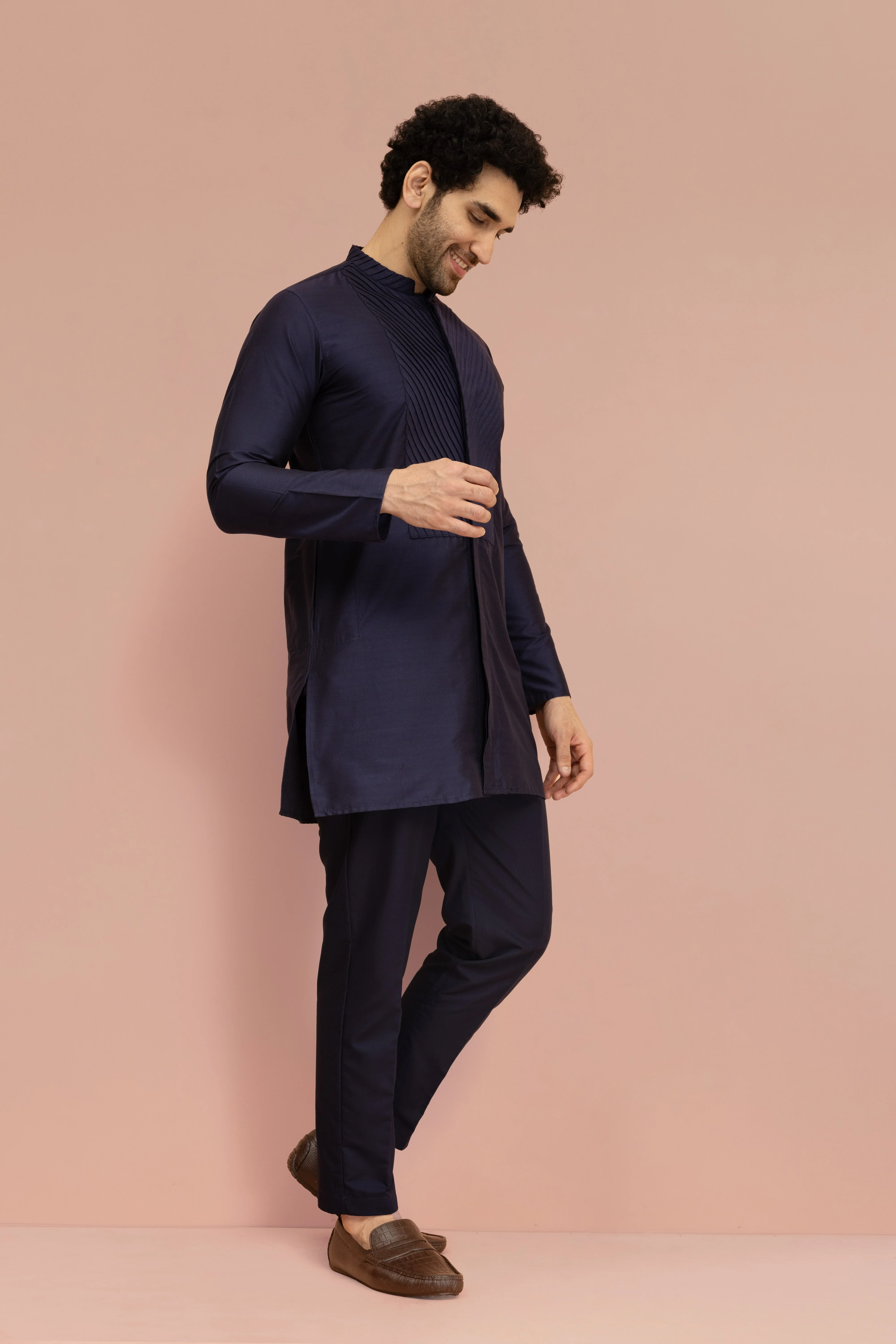 Men Navy Blue Yoke Design Pleating Front Open Kurta - Image 3