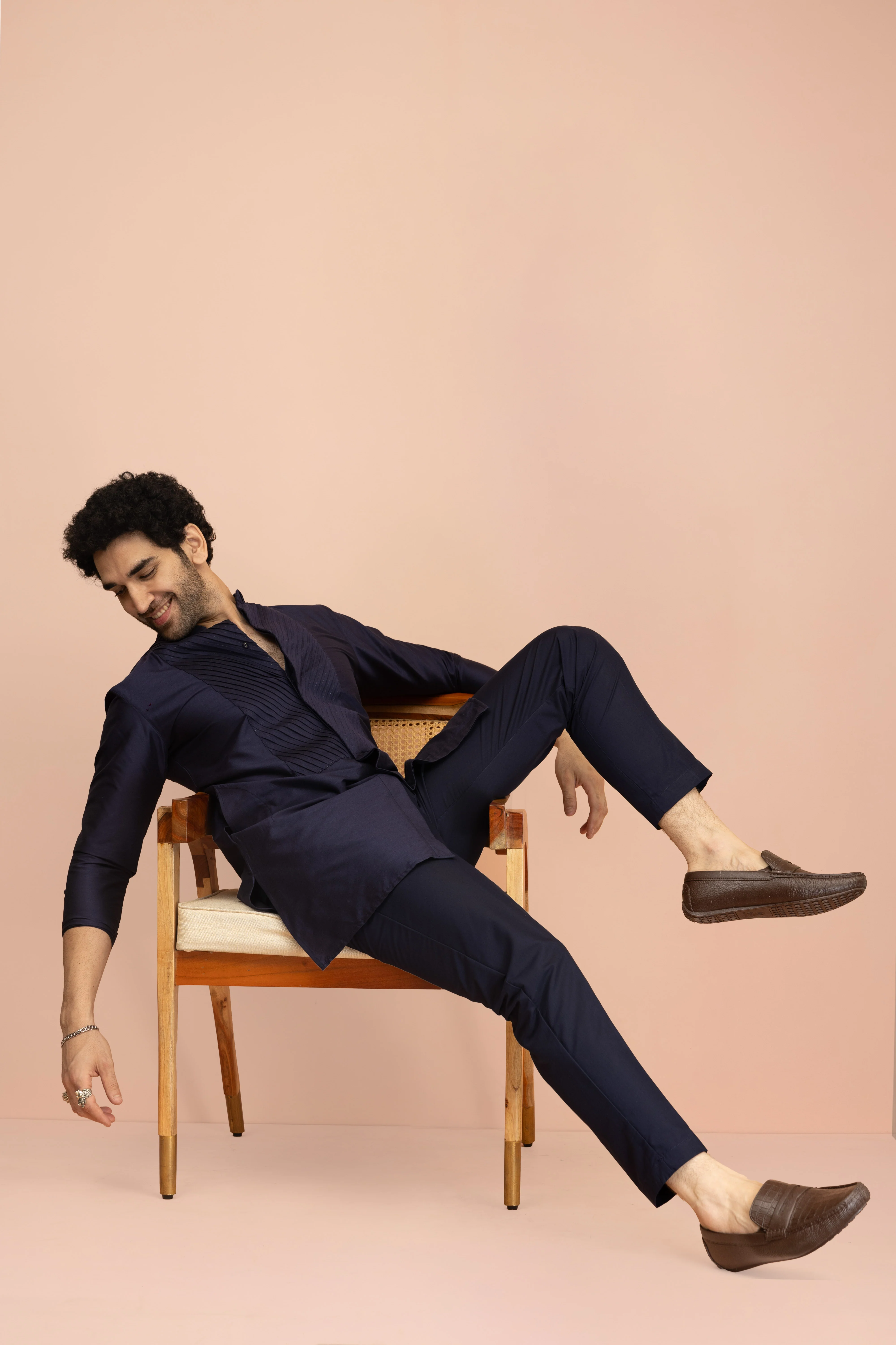 Men Navy Blue Yoke Design Pleating Front Open Kurta - Image 7