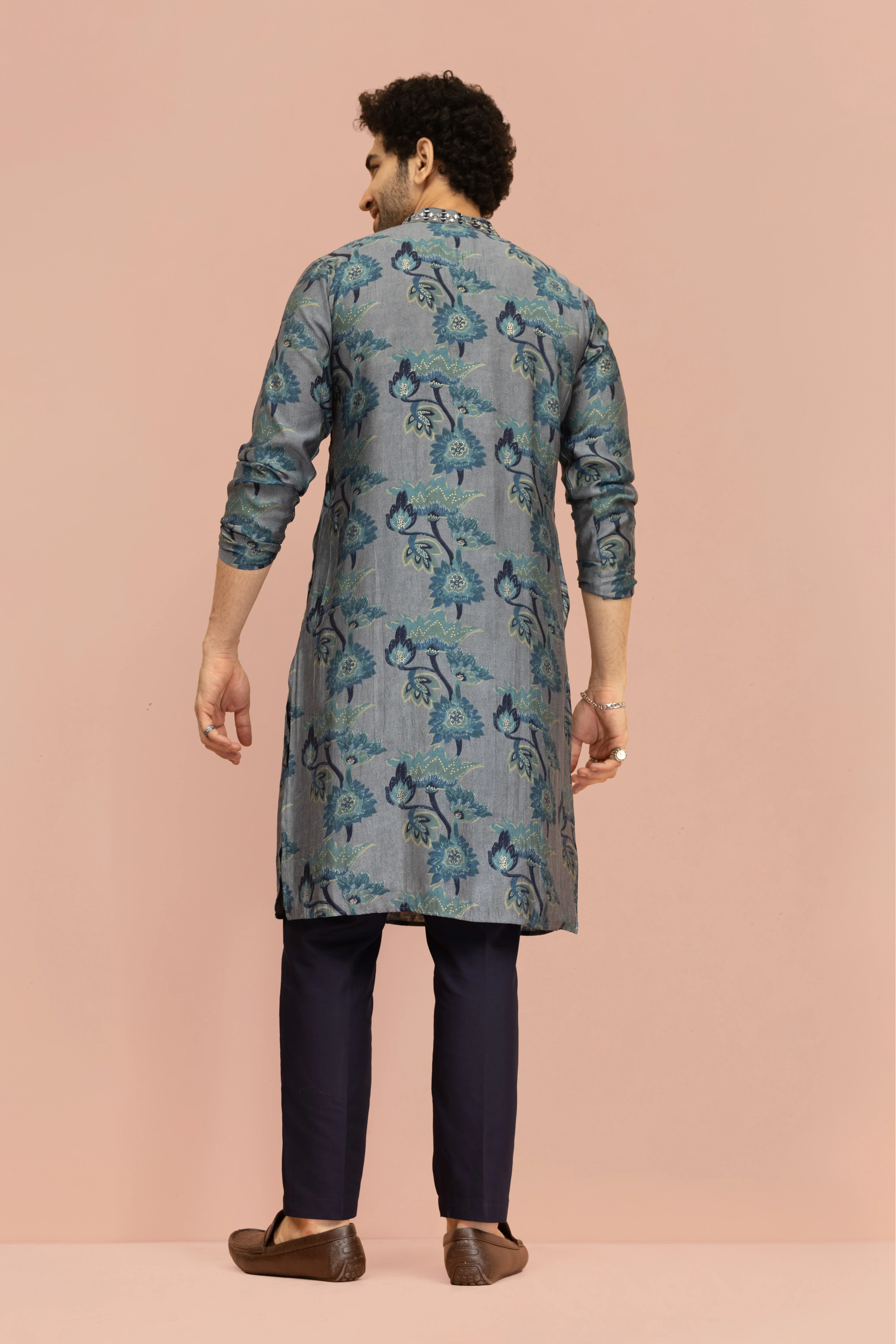 Grey Blue Floral Mirror Work Kurta - Image 4