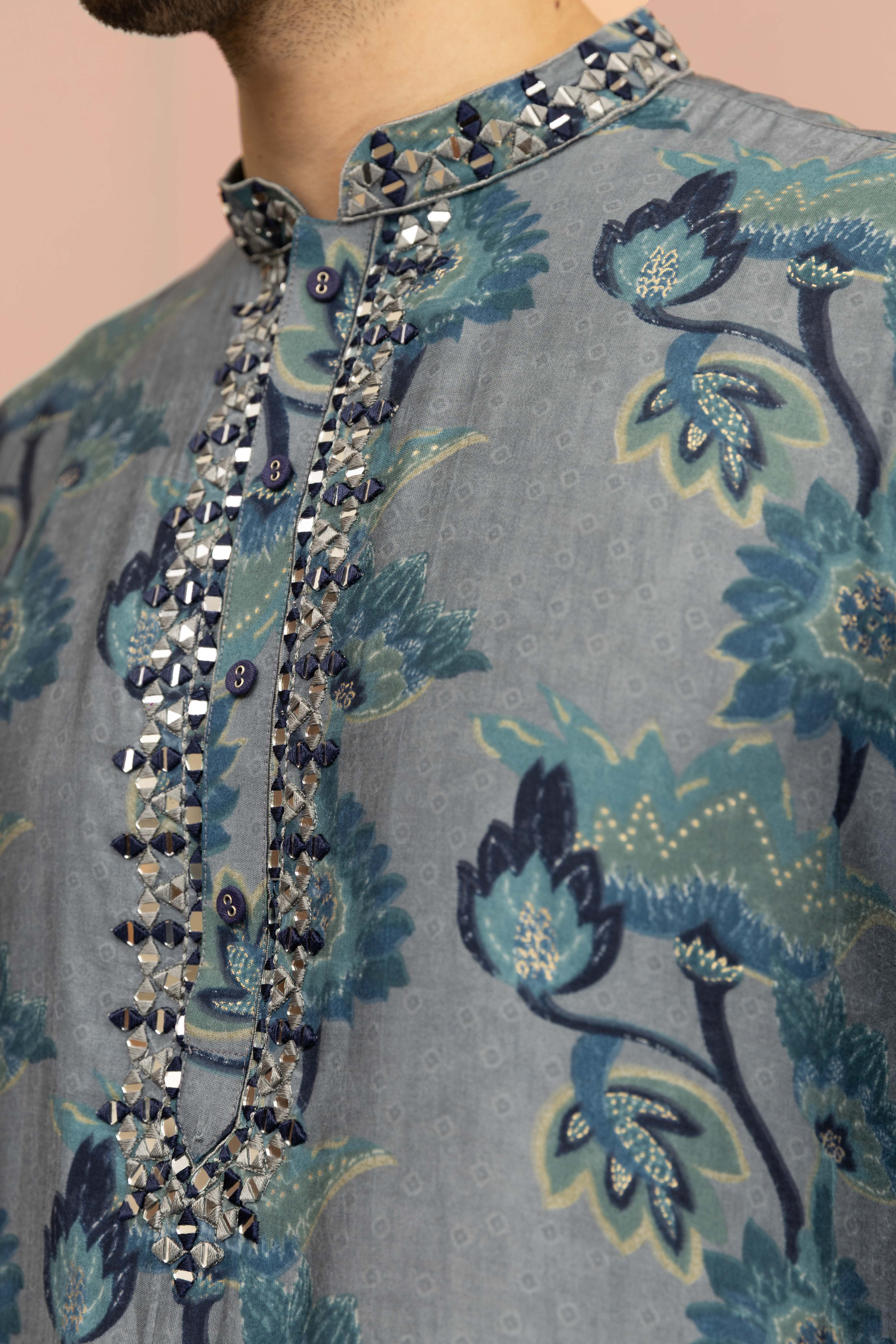 Grey Blue Floral Mirror Work Kurta - Image 5