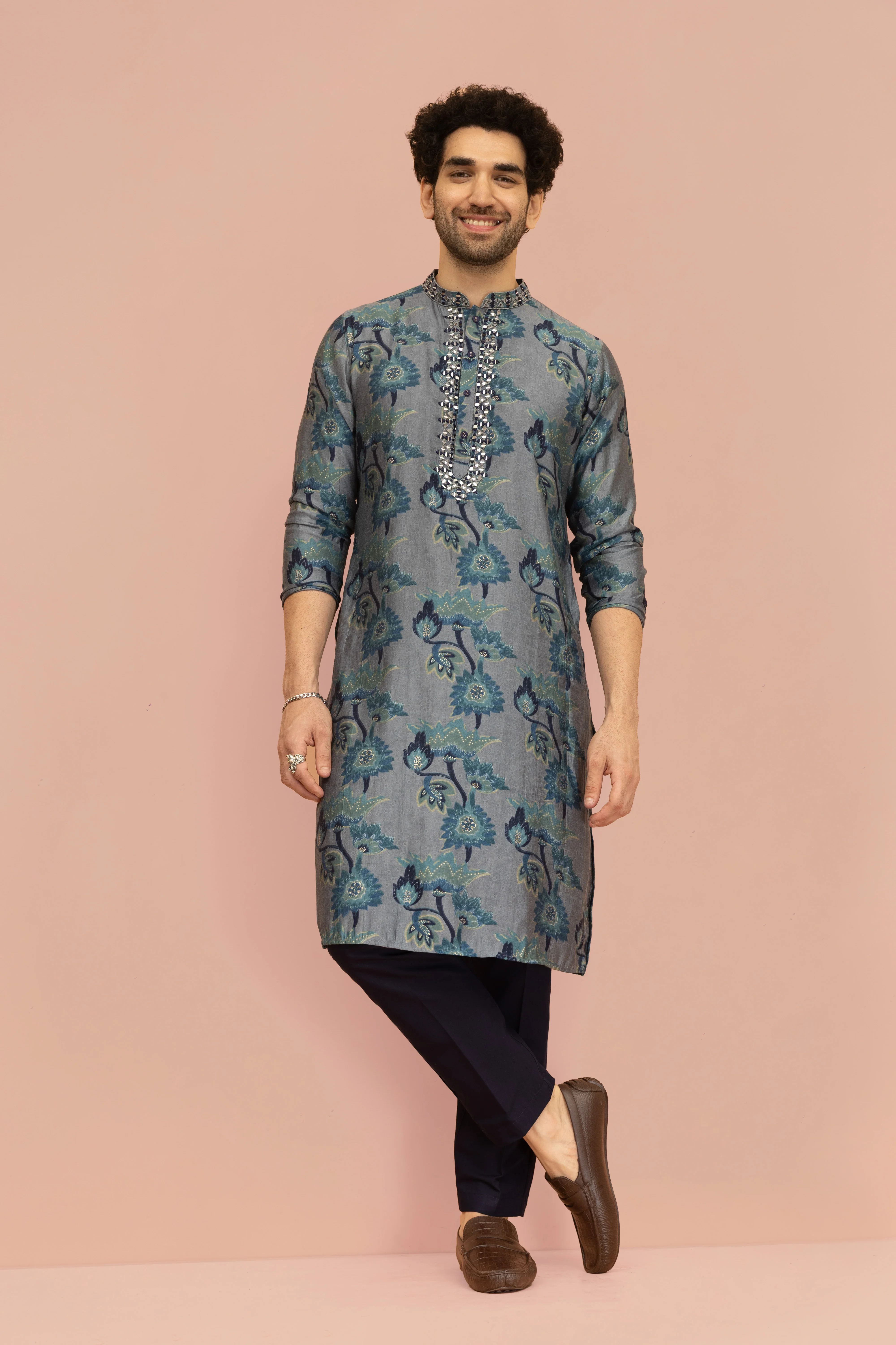 Grey Blue Floral Mirror Work Kurta - Image 7