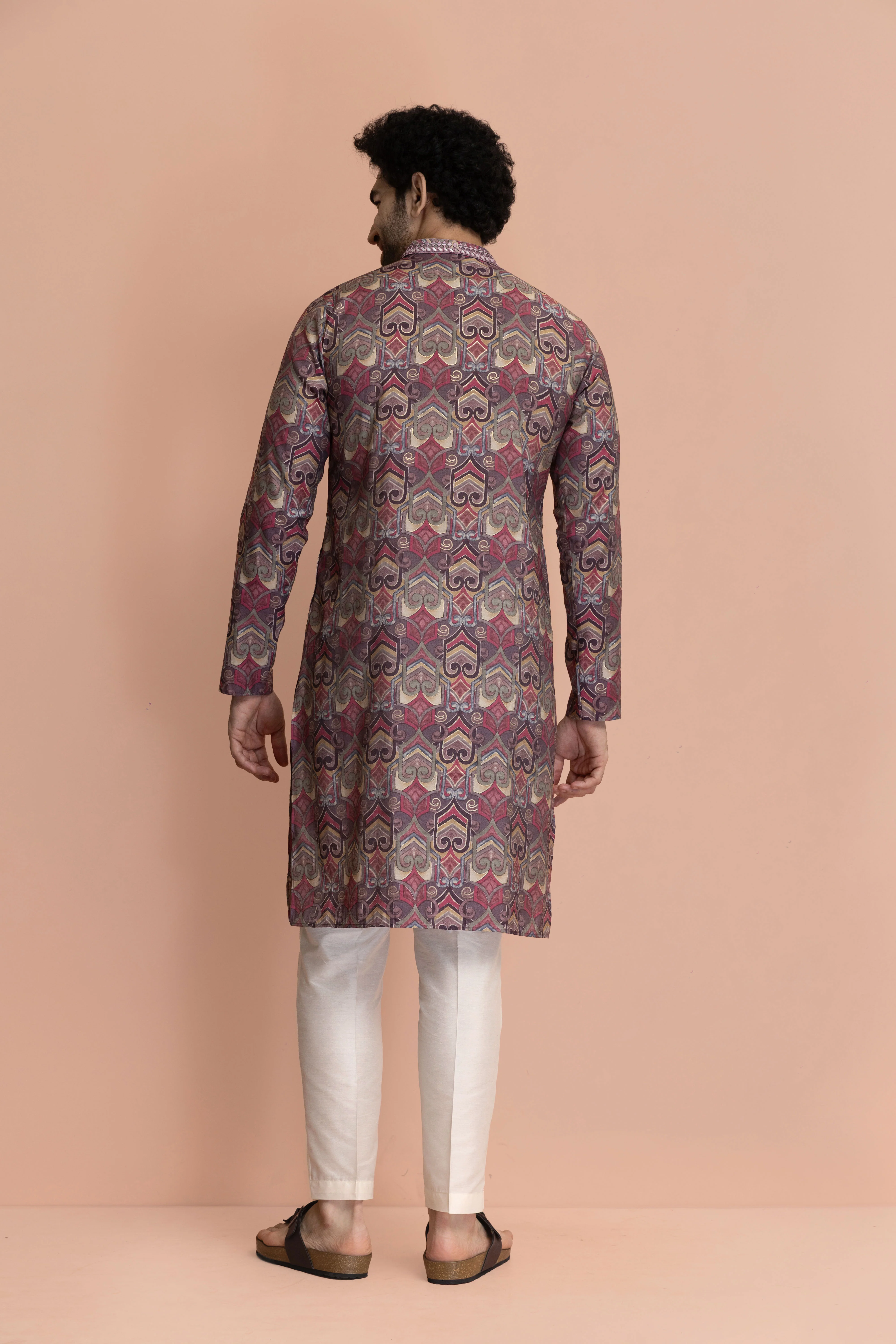 Men Mauve Abstract Printed Kurta Trouser Set - Image 4