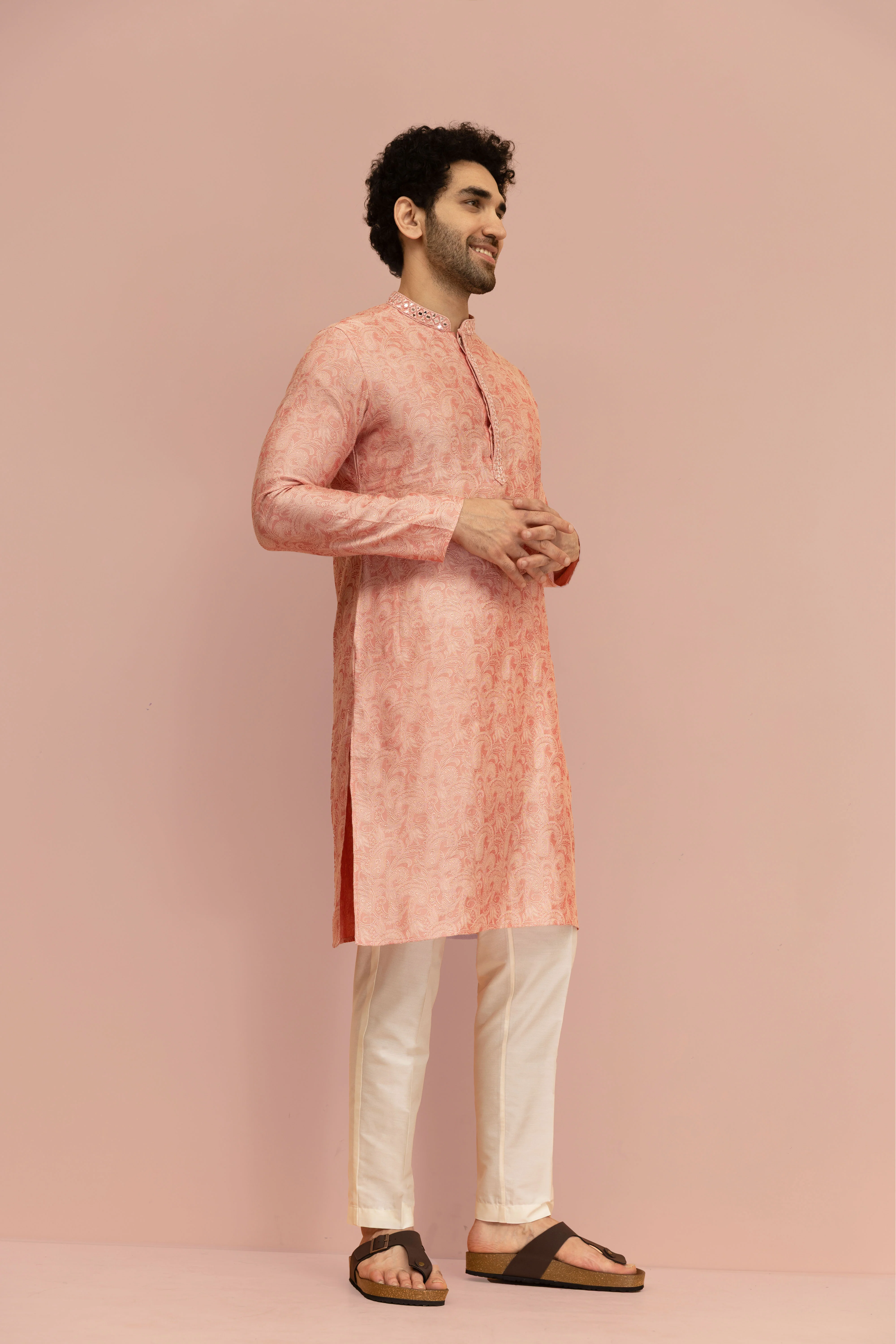 Peach Paisley Print Mirror Work Kurta - Image 3