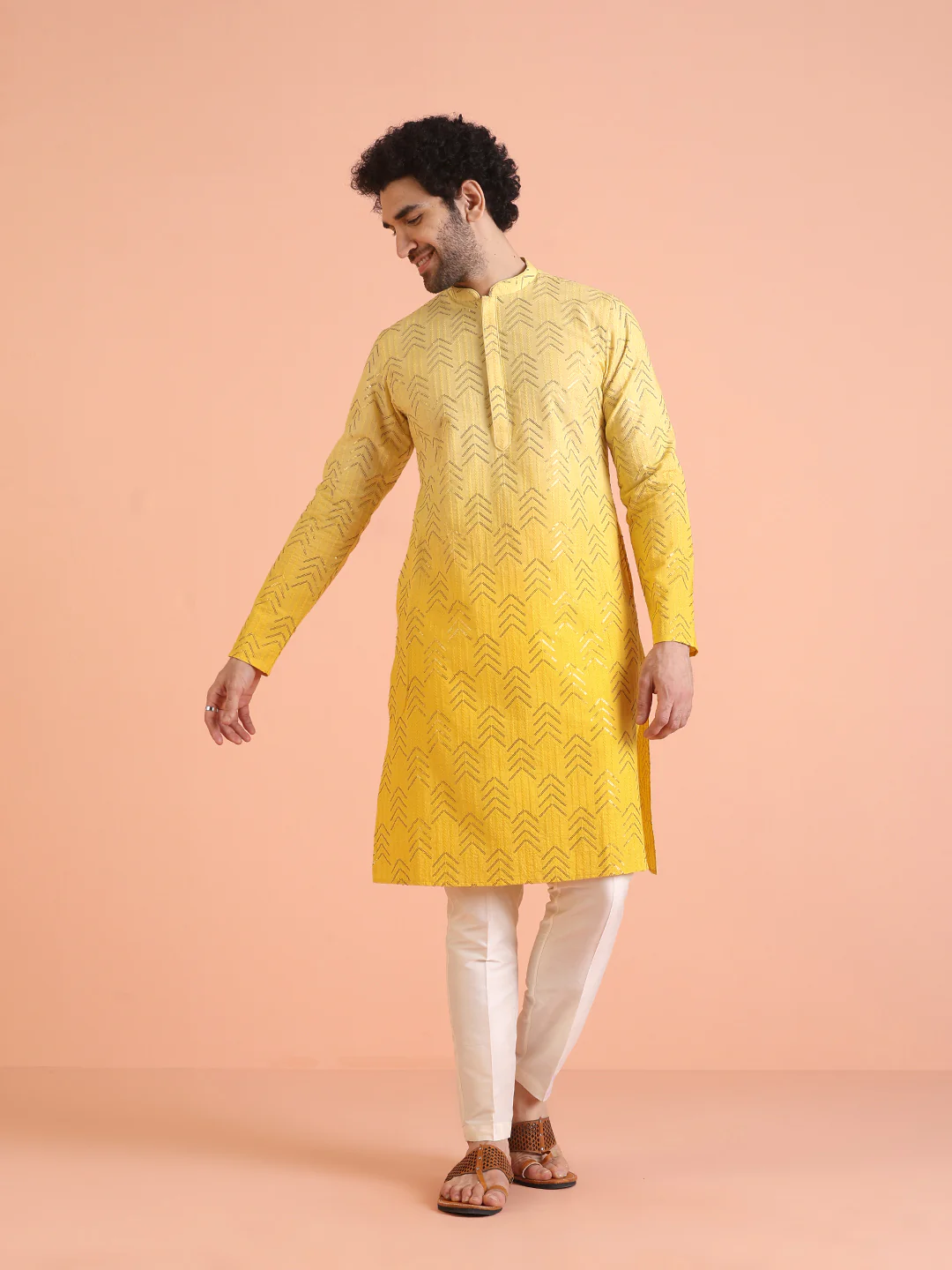 Men Ombre Embellished Sequinned Kurta - Image 7