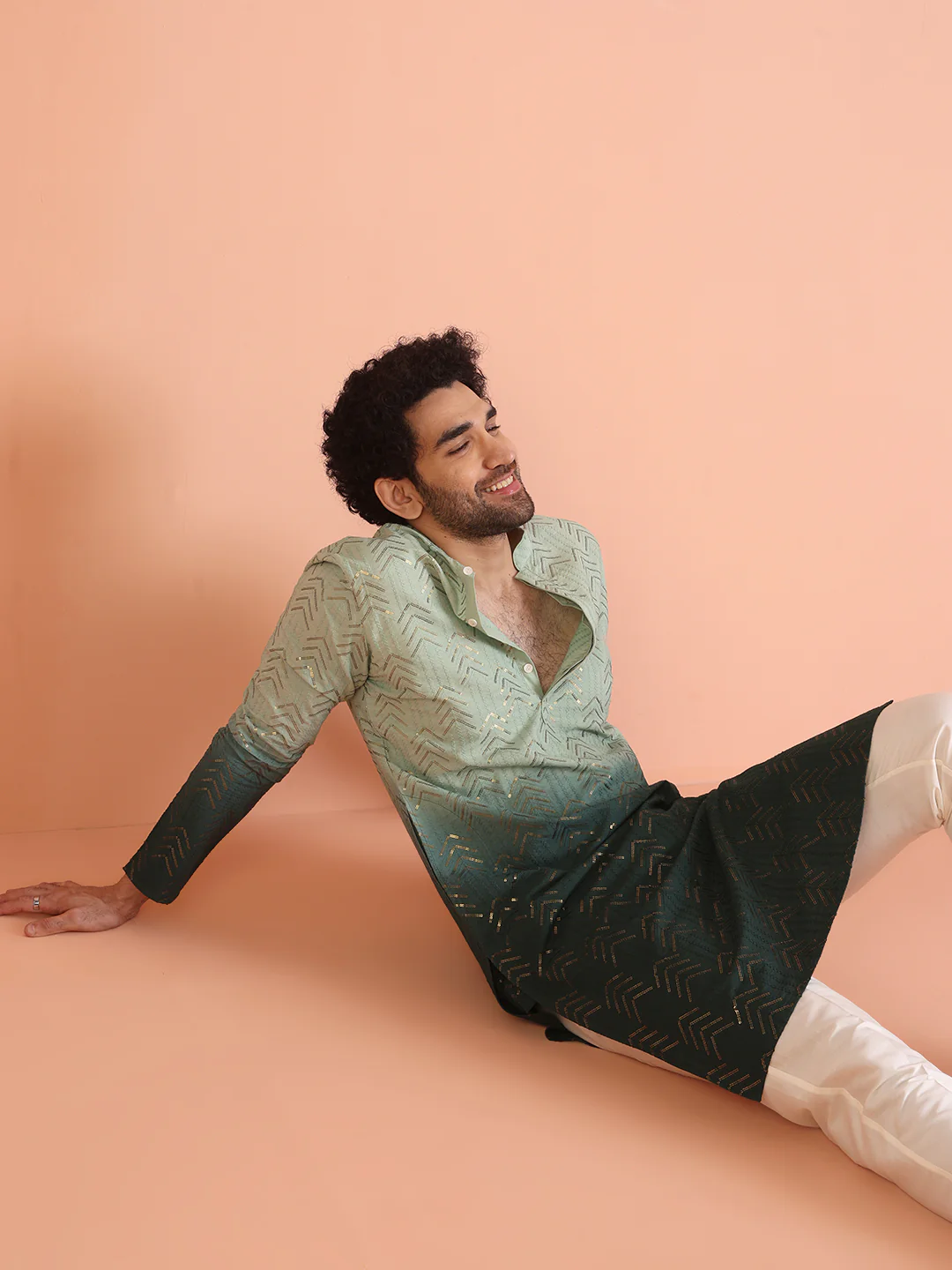 Men Ombre Embellished Sequinned Kurta - Image 6