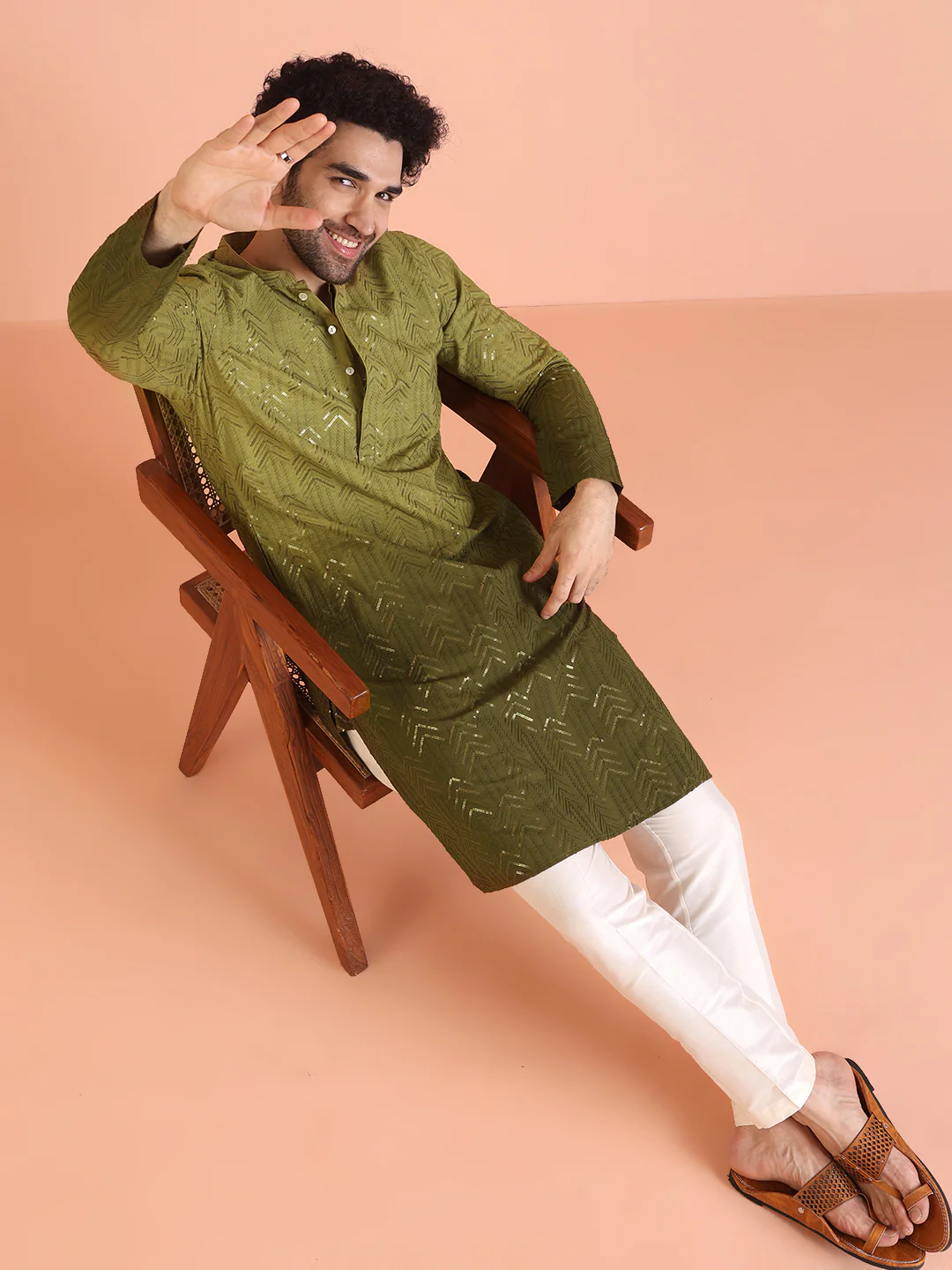 Men Ombre Embellished Sequinned Kurta Trouser Set