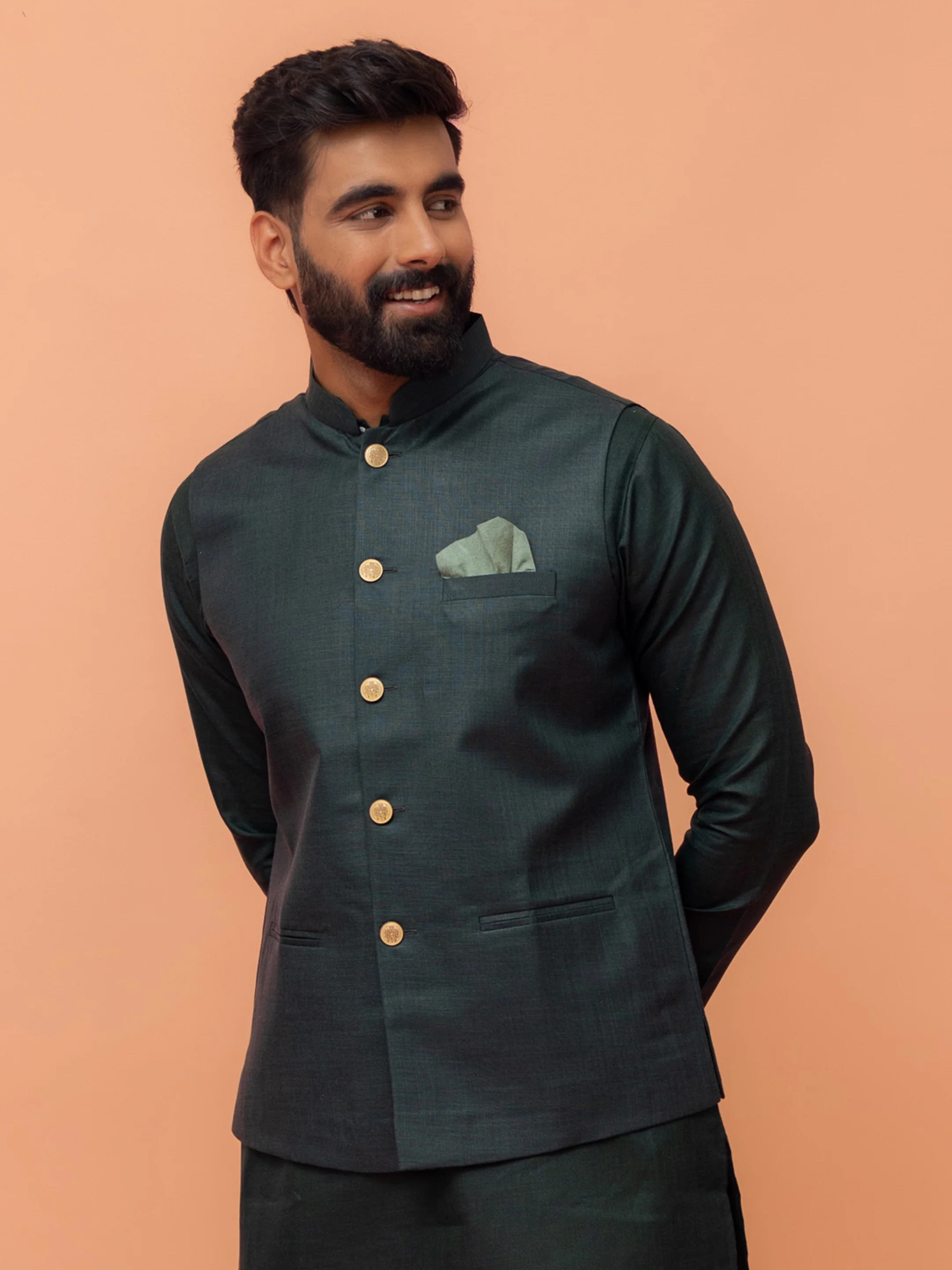 Men Green Solid Nehru Jacket - Image 2