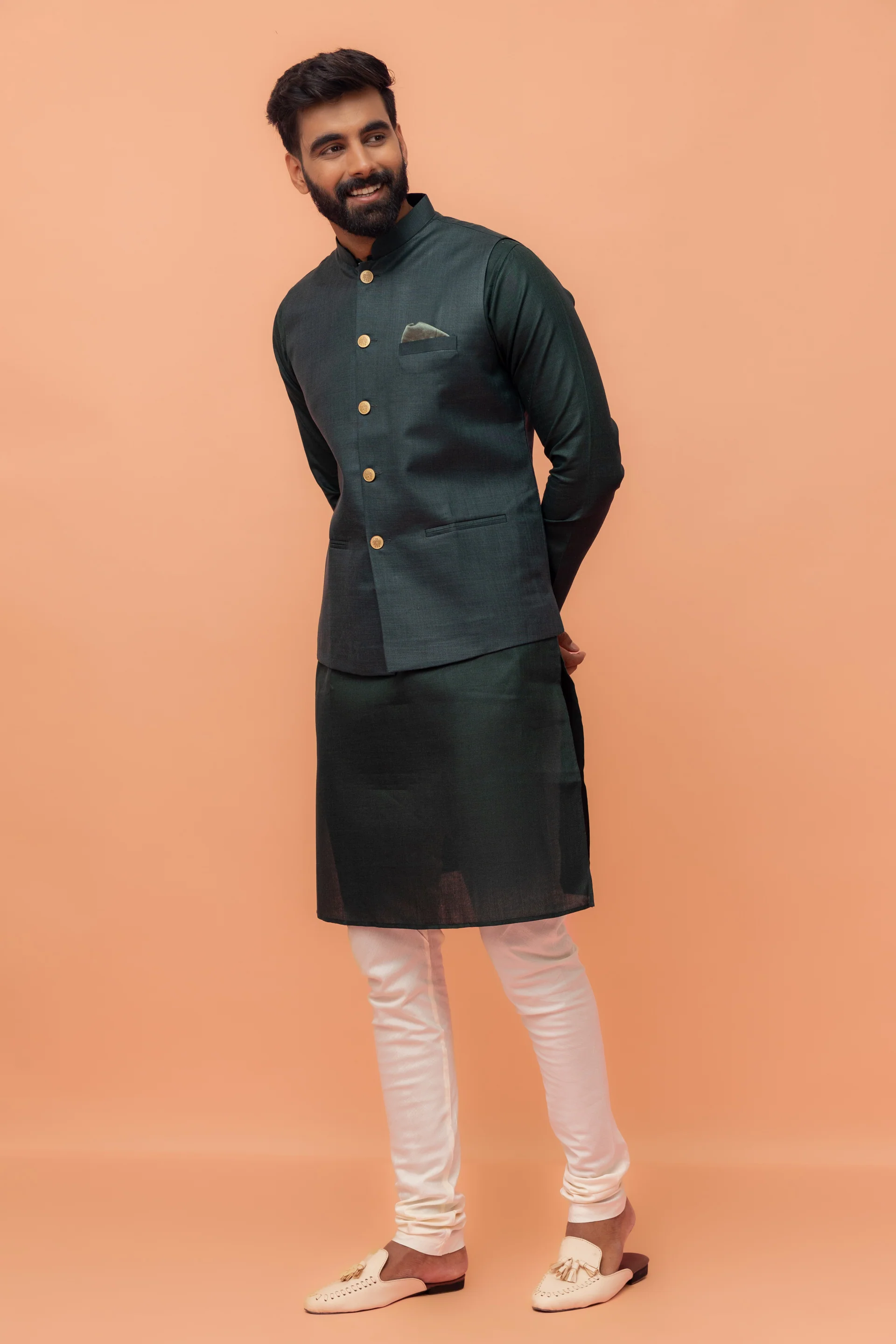 Men Green Solid Nehru Jacket - Image 3