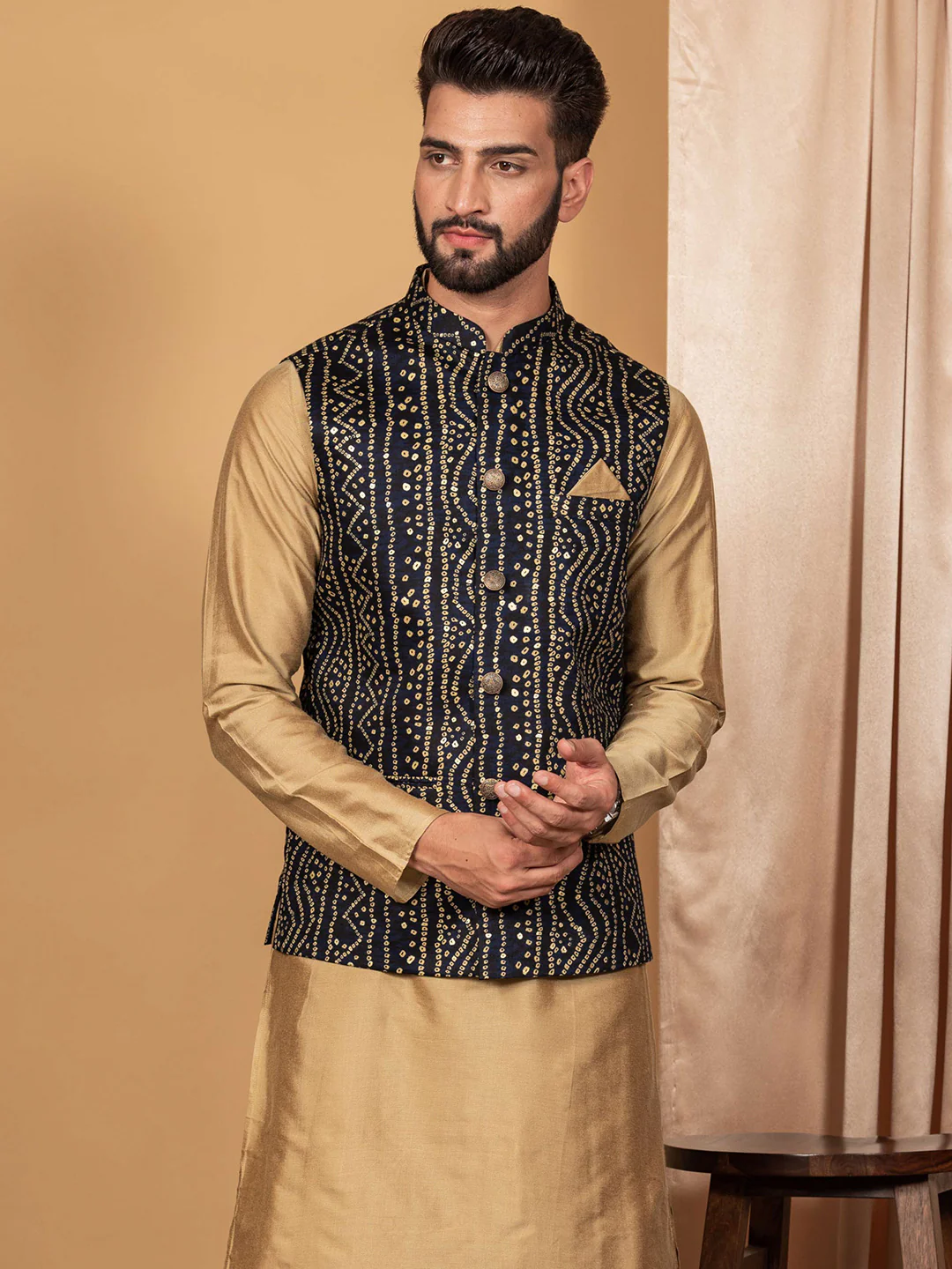 Men Navy Blue Bandhani Nehru Jacket - Image 3