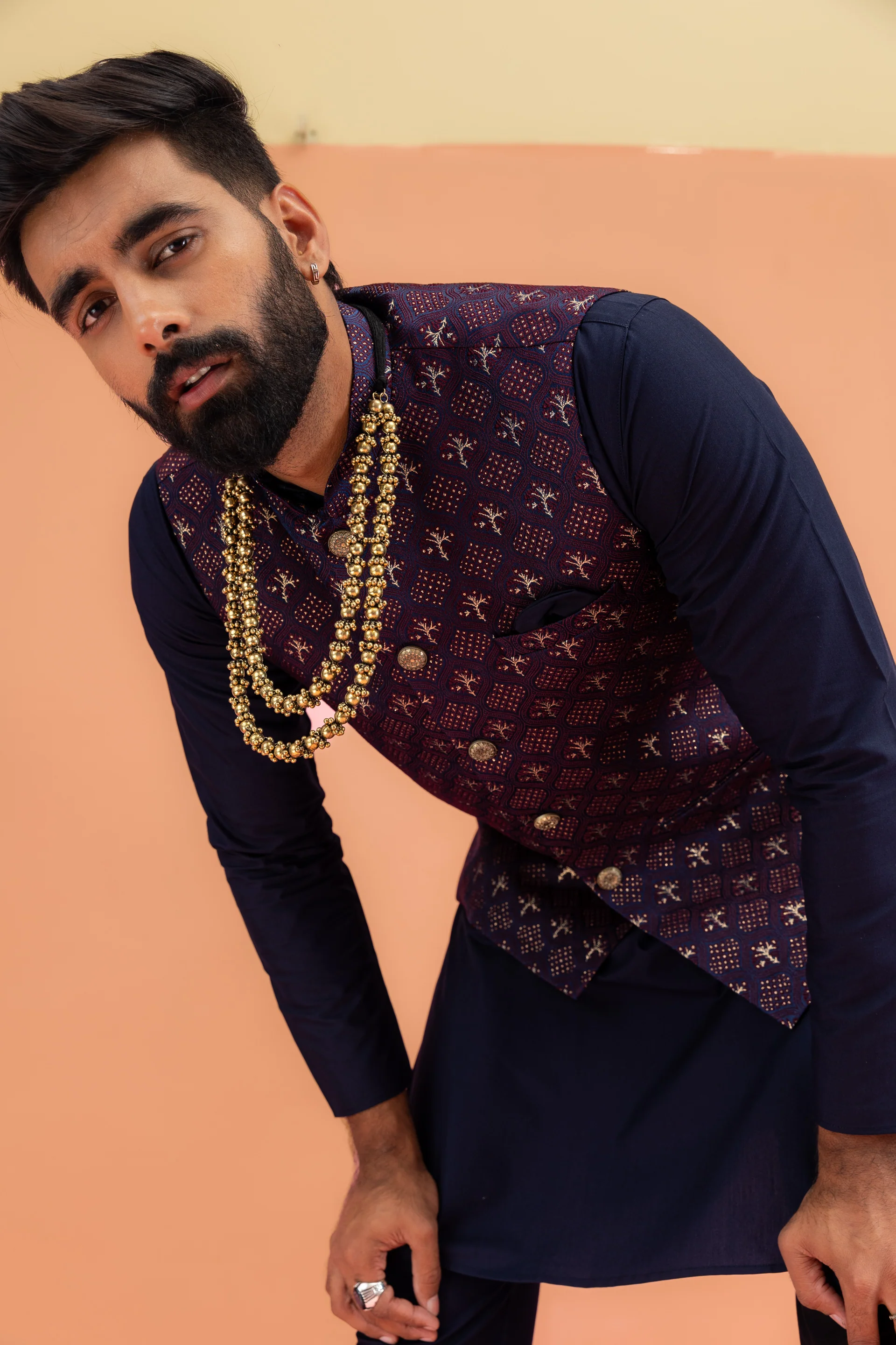 Men Maroon Textured Nehru Jacket - Image 7