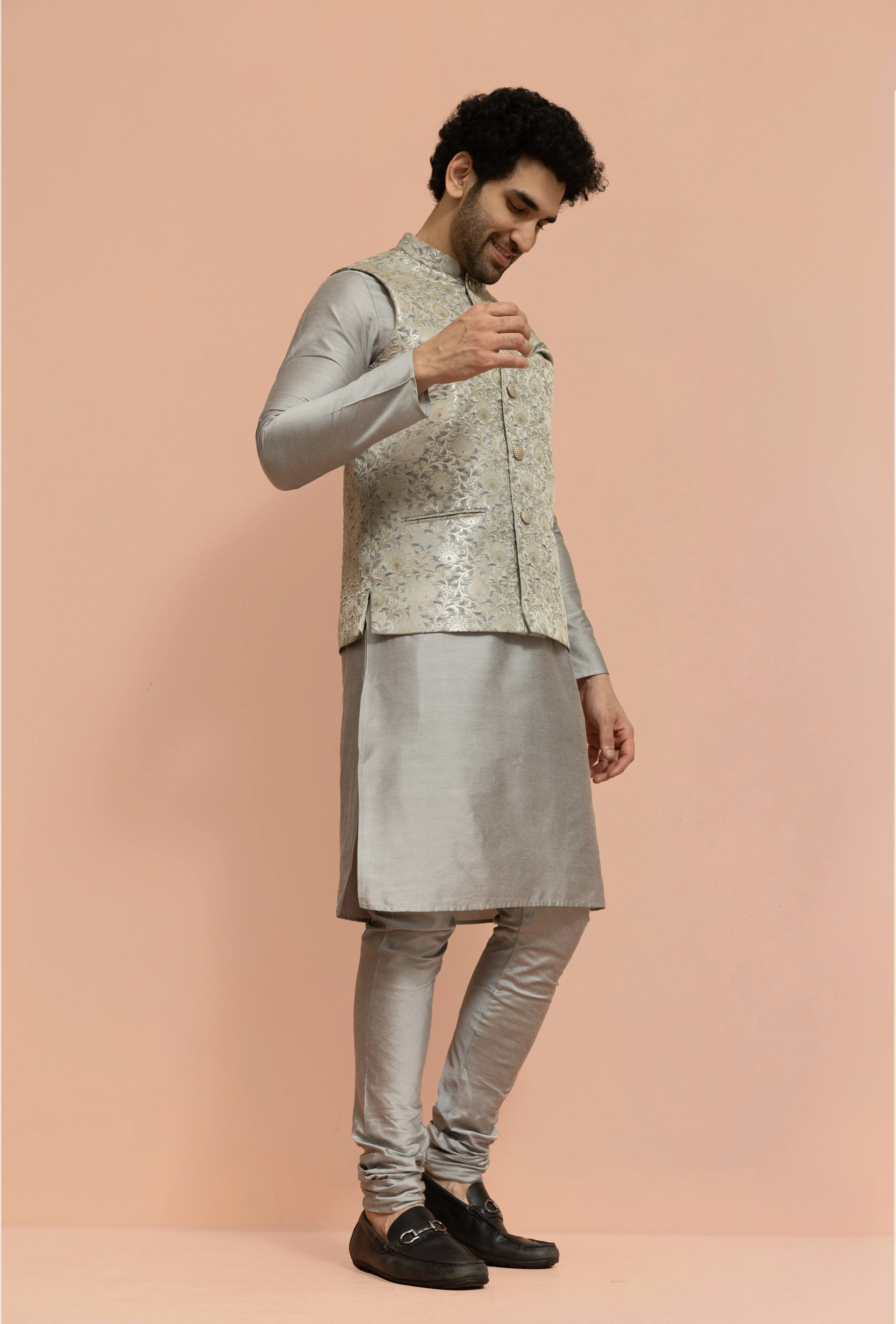 Men Grey Jacquard Floral Nehru Jacket - Image 3