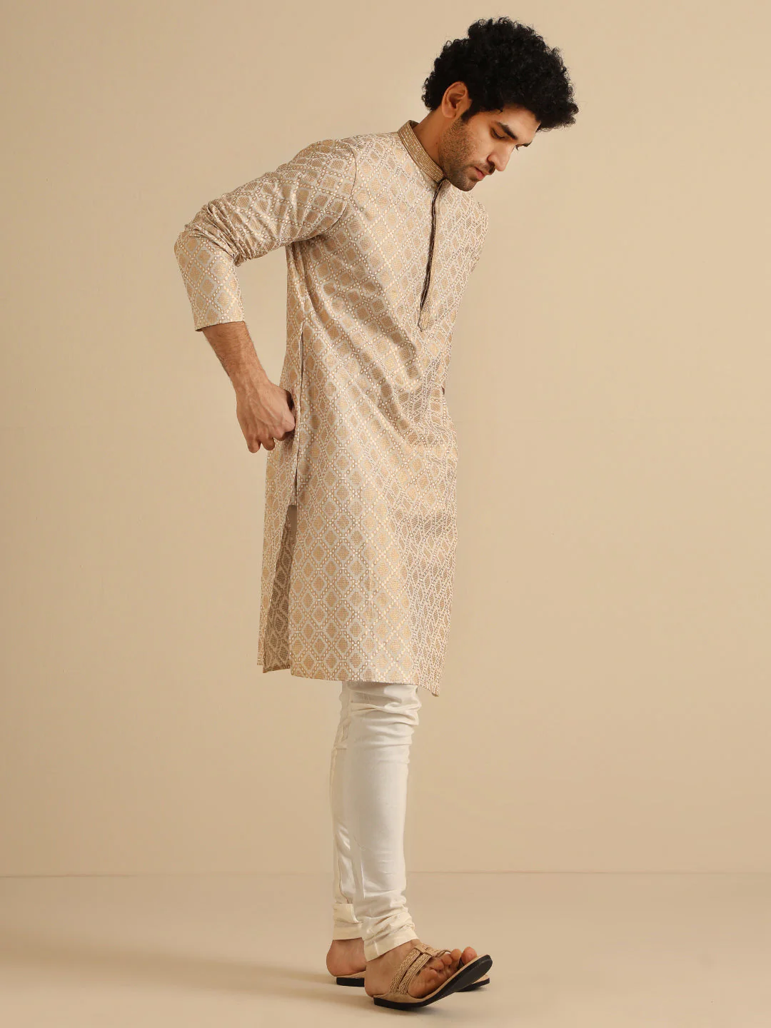 Kisah Beige Silk Blend Kurta with Intricate Woven Design and Mandarin Collar - Image 3