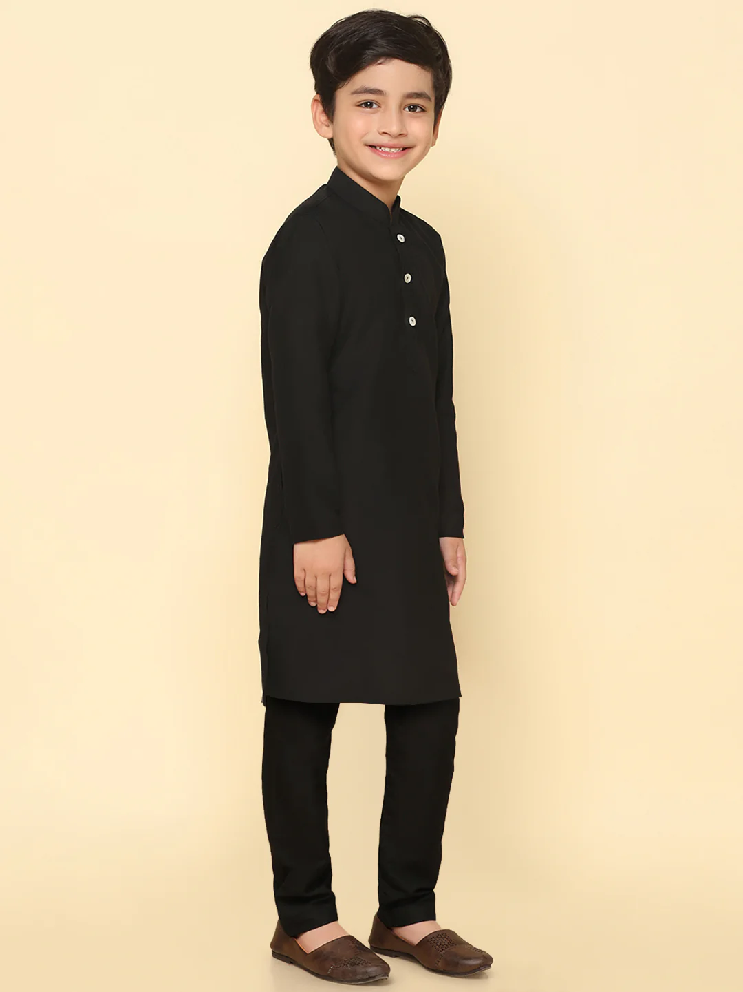 Boy's Black Solid Kurta Churidar Set - Image 2