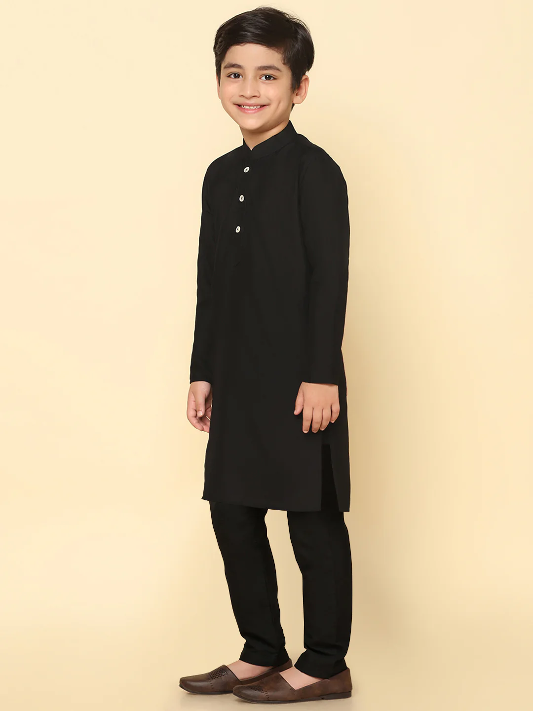 Boy's Black Solid Kurta Churidar Set - Image 3