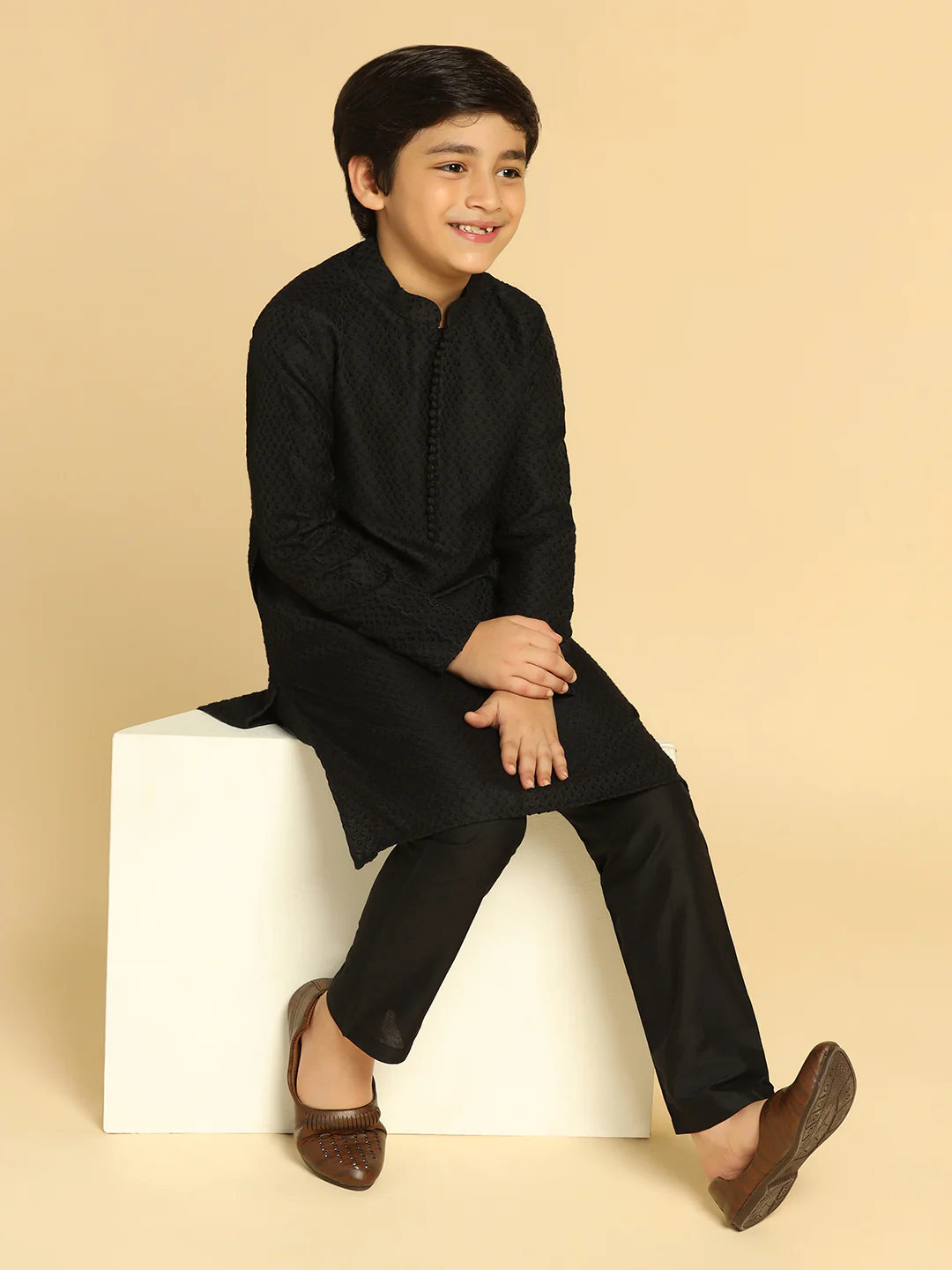 Boy's Black Self Design Kurta
