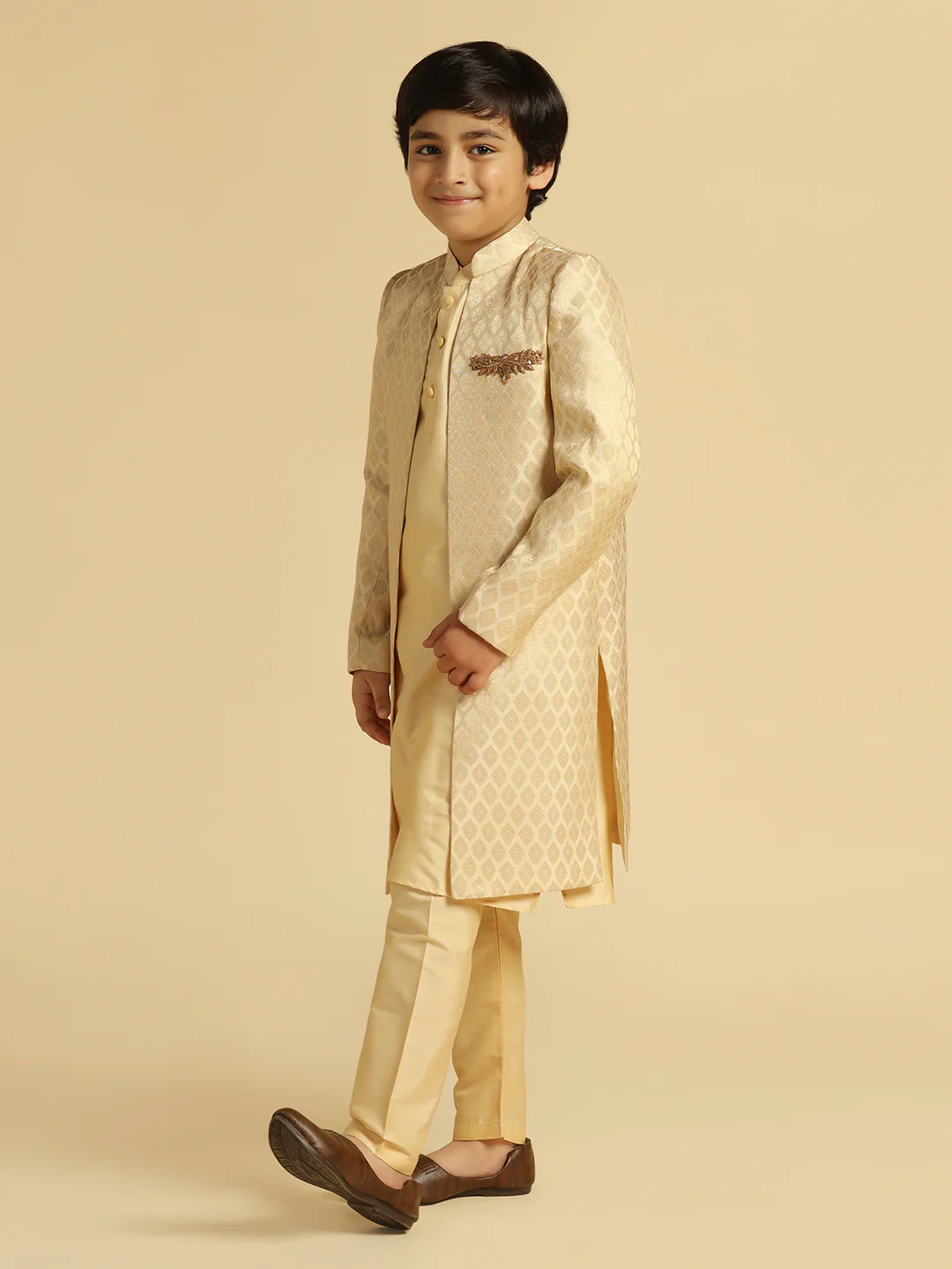 Boy's Cream Embellished Kurta Indowestern Pyjama Set - Image 2