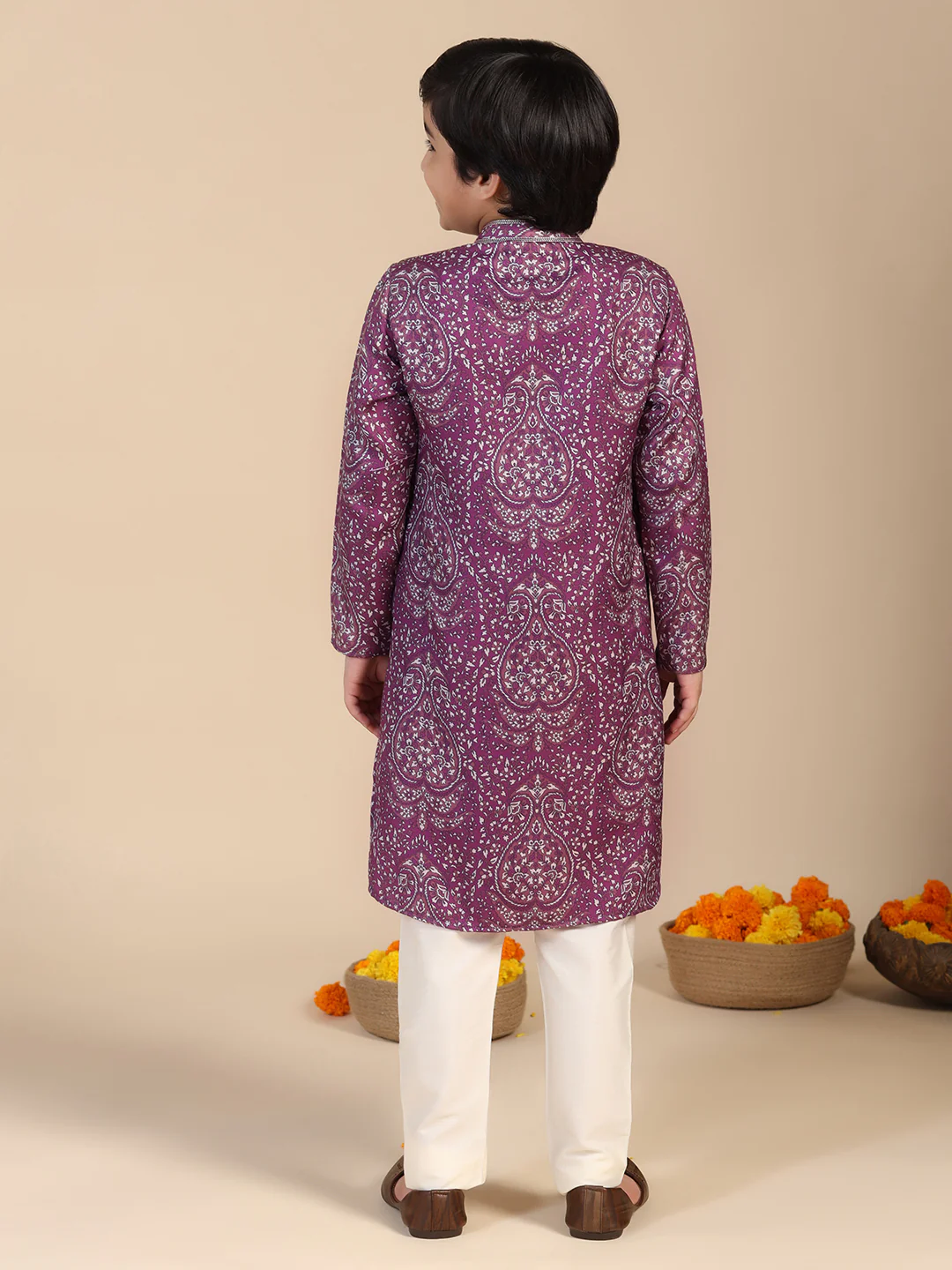 Boy's Mauve Printed Ethnic Motifs Kurta - Image 4