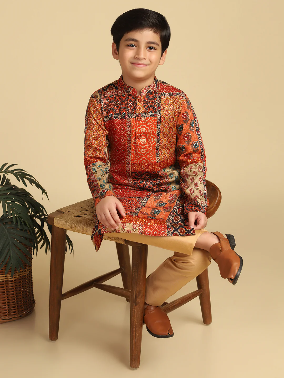 Boy's Multi Foil Print Abstract Kurta - Image 6