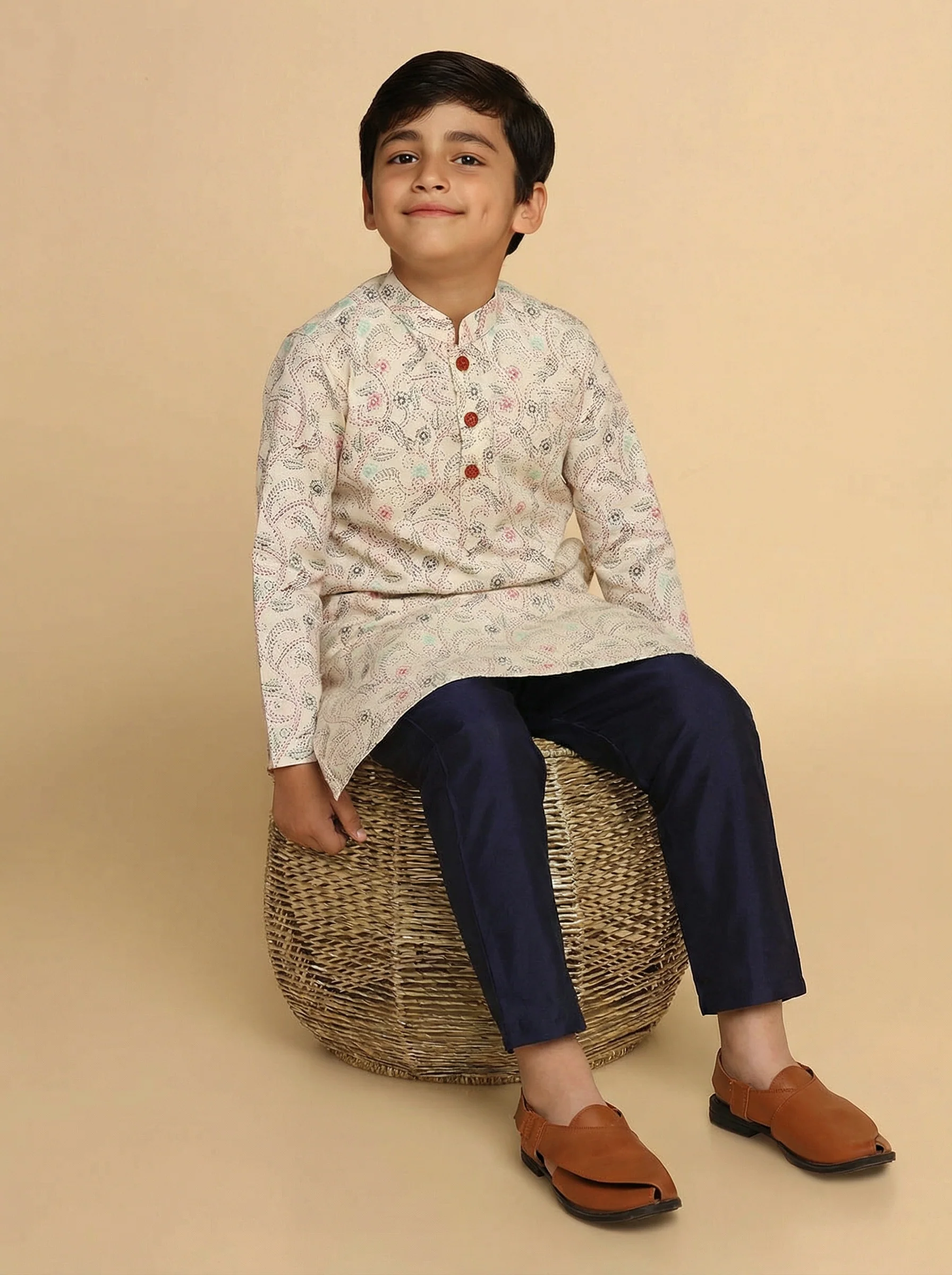 Boy's Green Printed Kurta - Image 2