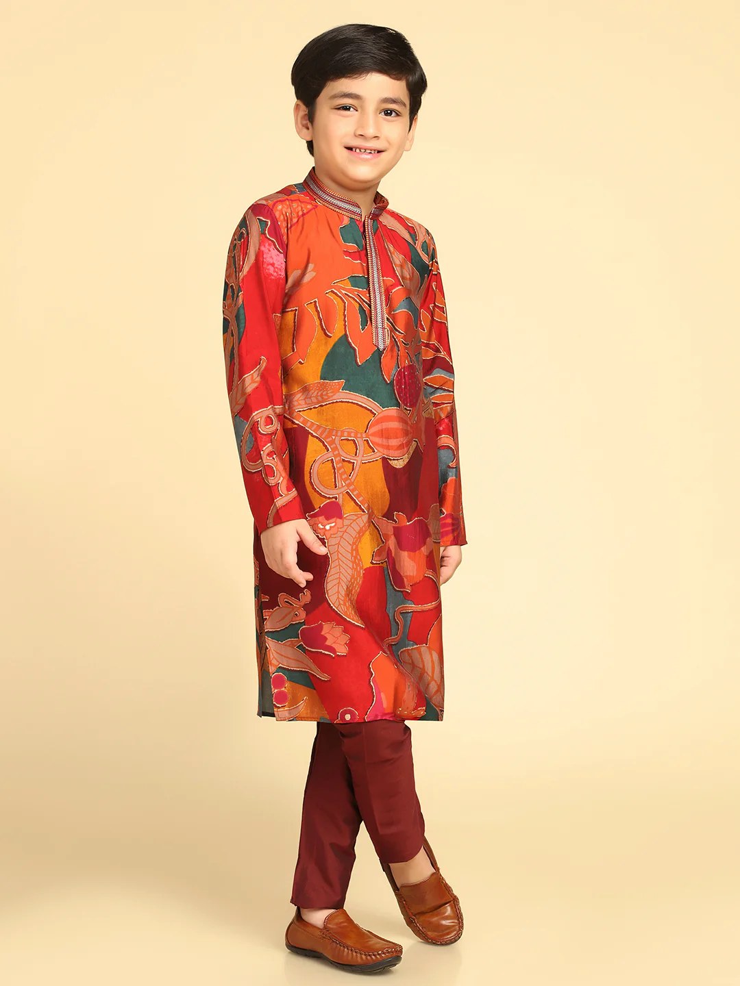 Boy's Multi Printed Abstract Kurta Pyjama Set - Image 3
