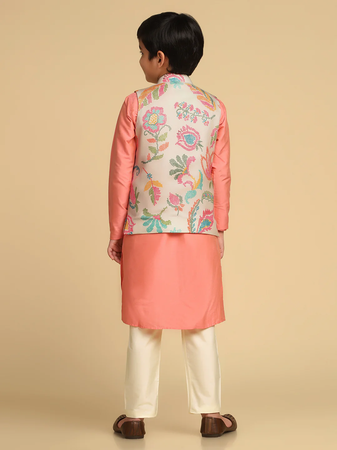 Boy's Multi Printed Bandhani Nehru Jacket - Image 4