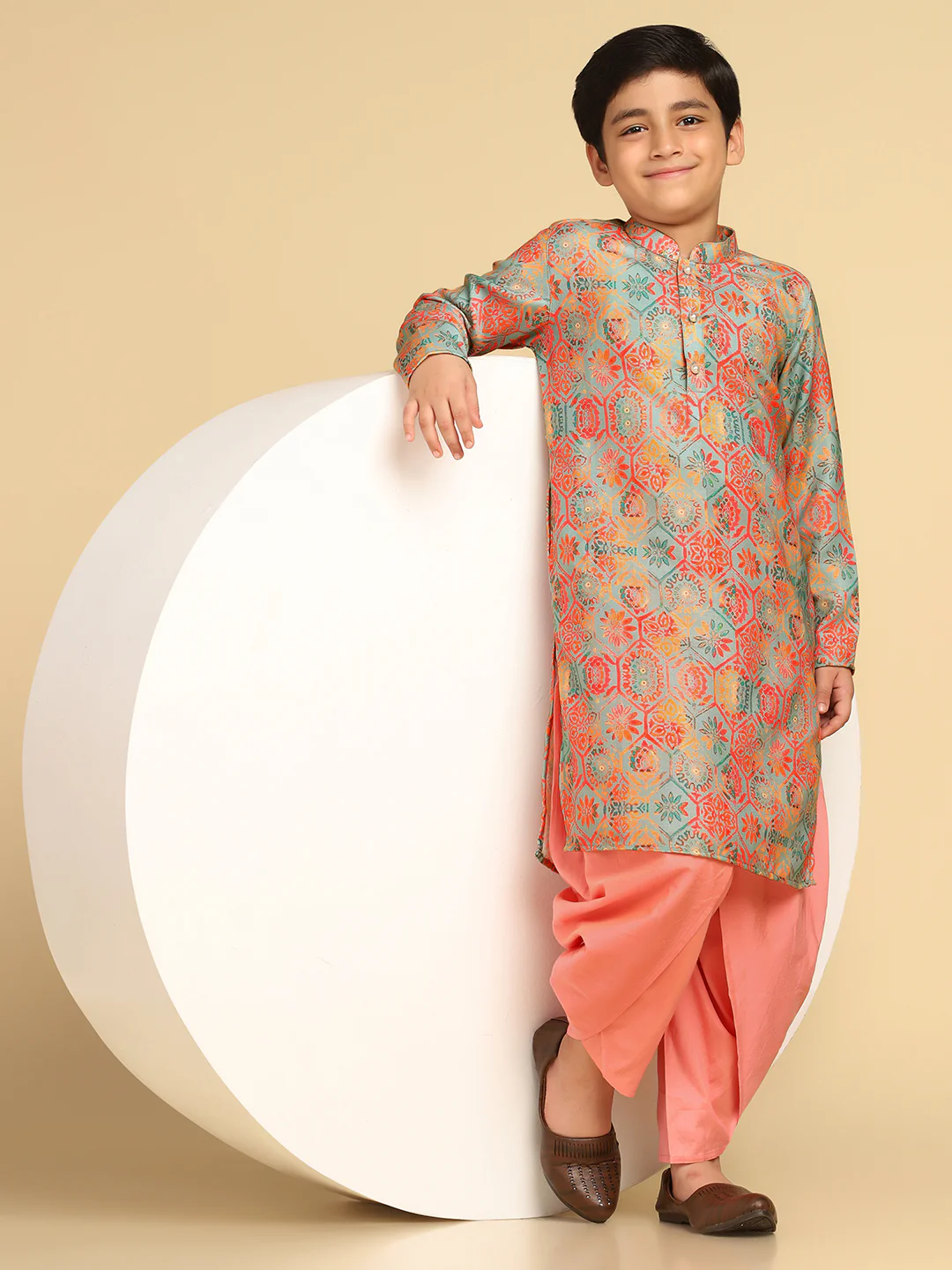 Boy's Multi Printed Geometric Kurta Dhoti Set - Image 7