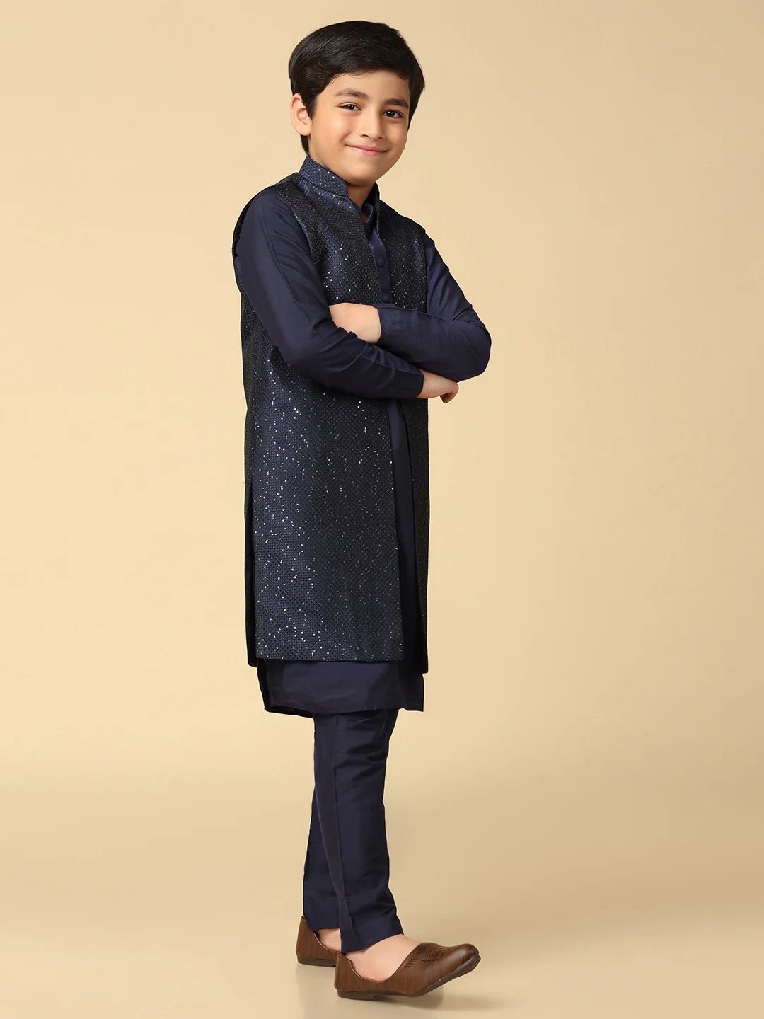 Boy's Navy Blue Embellished Sequinned Kurta Nehru Jacket Pyjama Set - Image 3