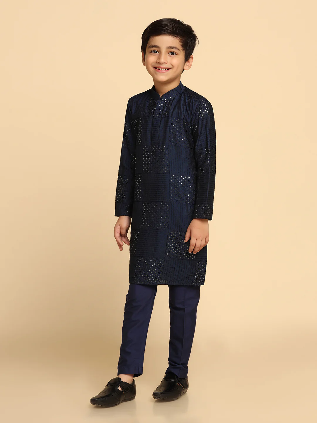 Boy's Navy Blue Embellished Kurta - Image 3