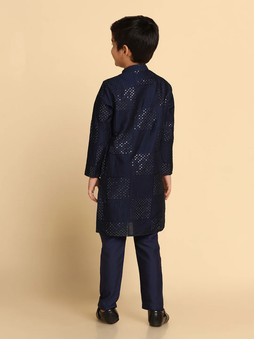 Boy's Navy Blue Embellished Kurta - Image 4