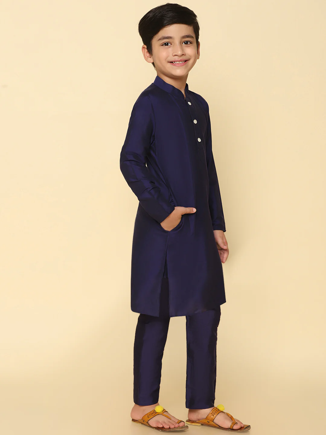 Kisah Boys Navy Blue Kurta Pyjama Set - Image 2