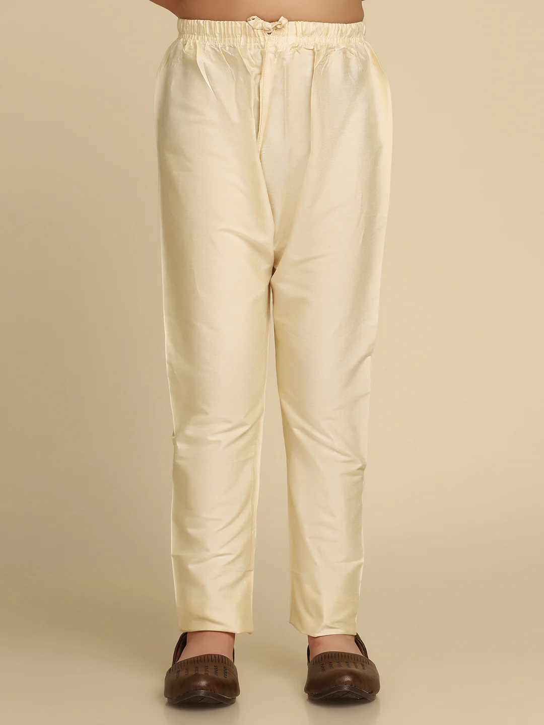 Boy's Off White Embroidered Ethnic Motifs Kurta Pyjama Set - Image 6