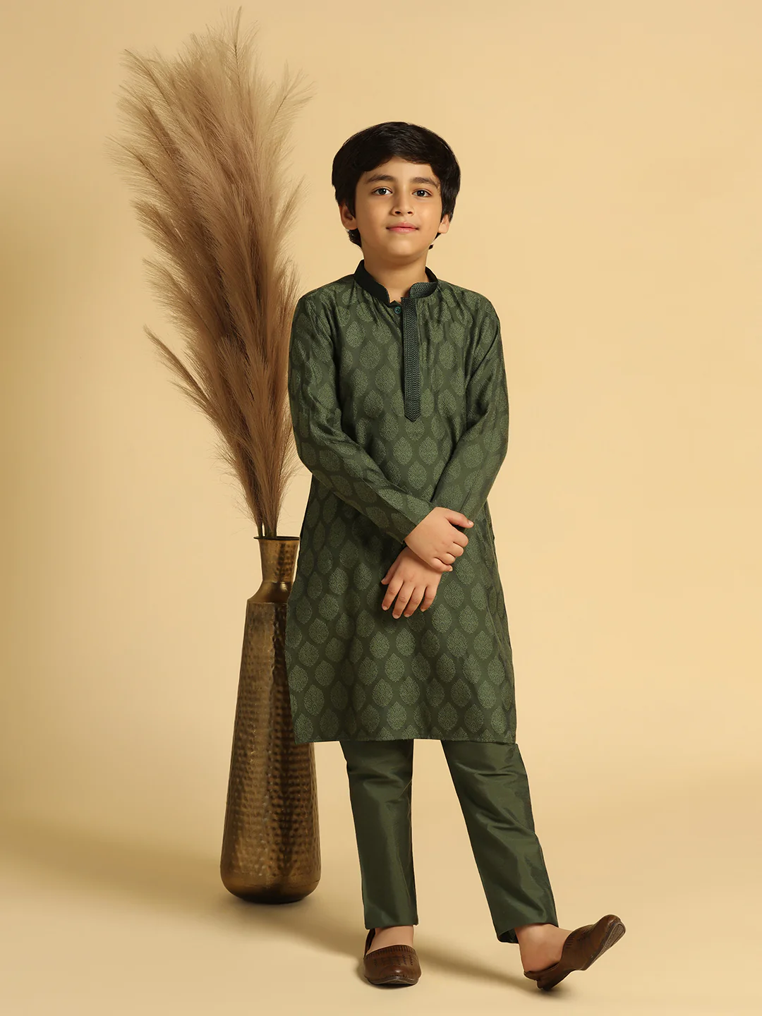 Boy's Olive Self Design Kurta Pyjama Set