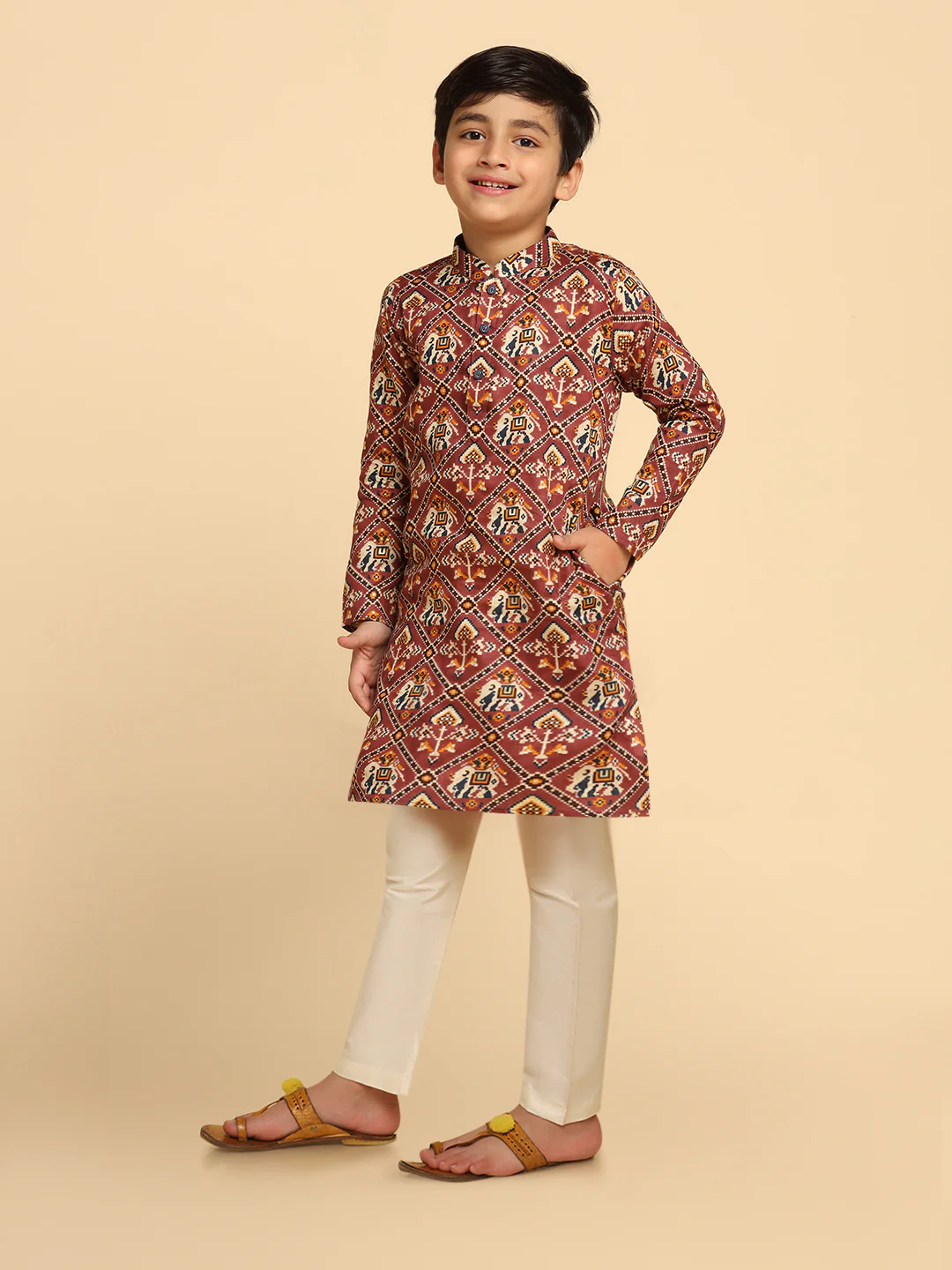Boy's Pink Printed Kurta - Image 3
